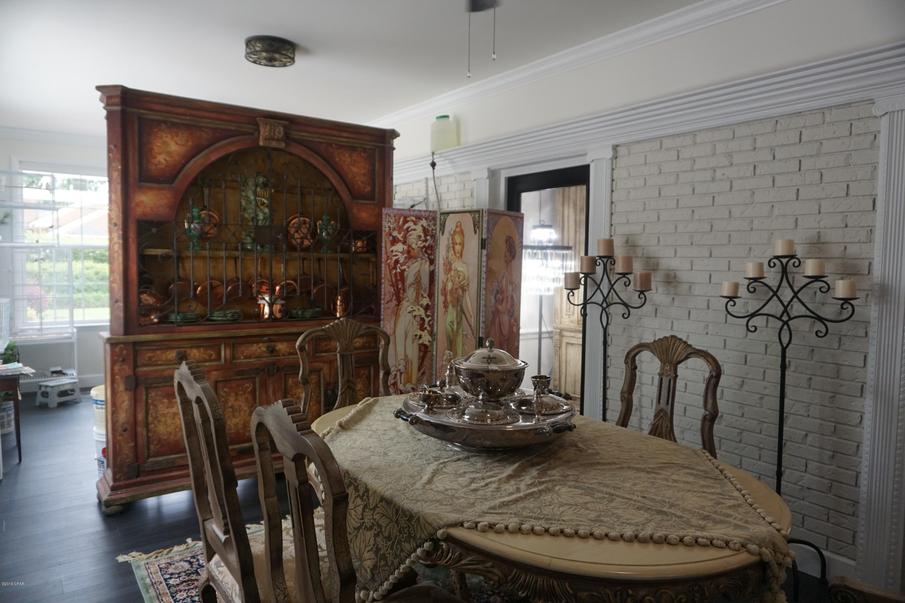 North Oaks - Residential