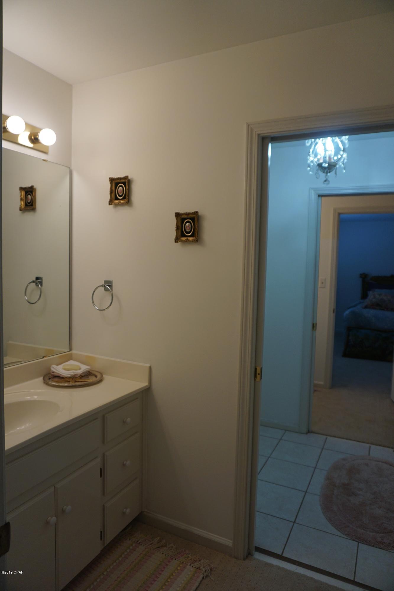 North Oaks - Residential