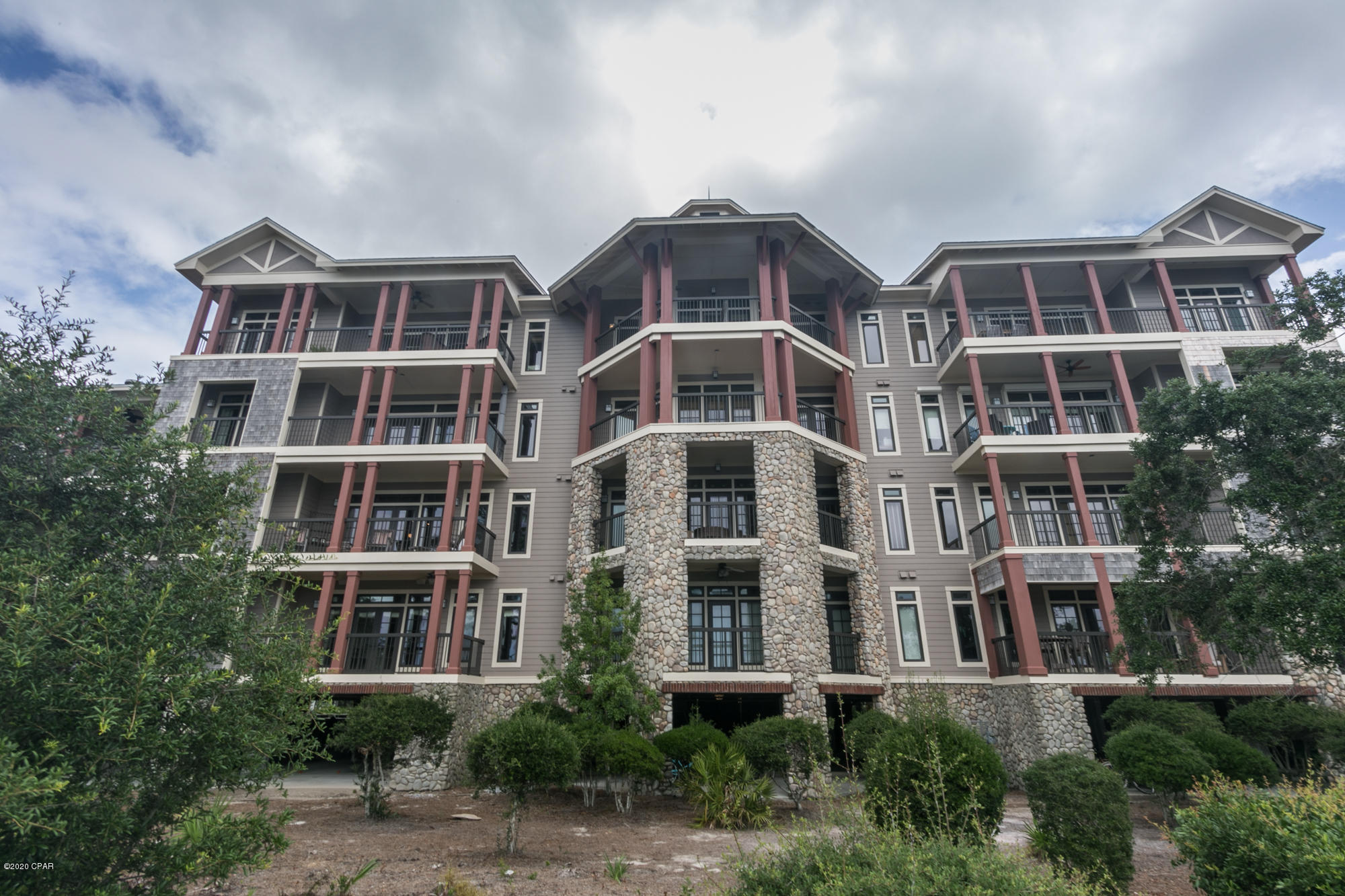 Lakeside Lodge At Prospect Pt - Residential