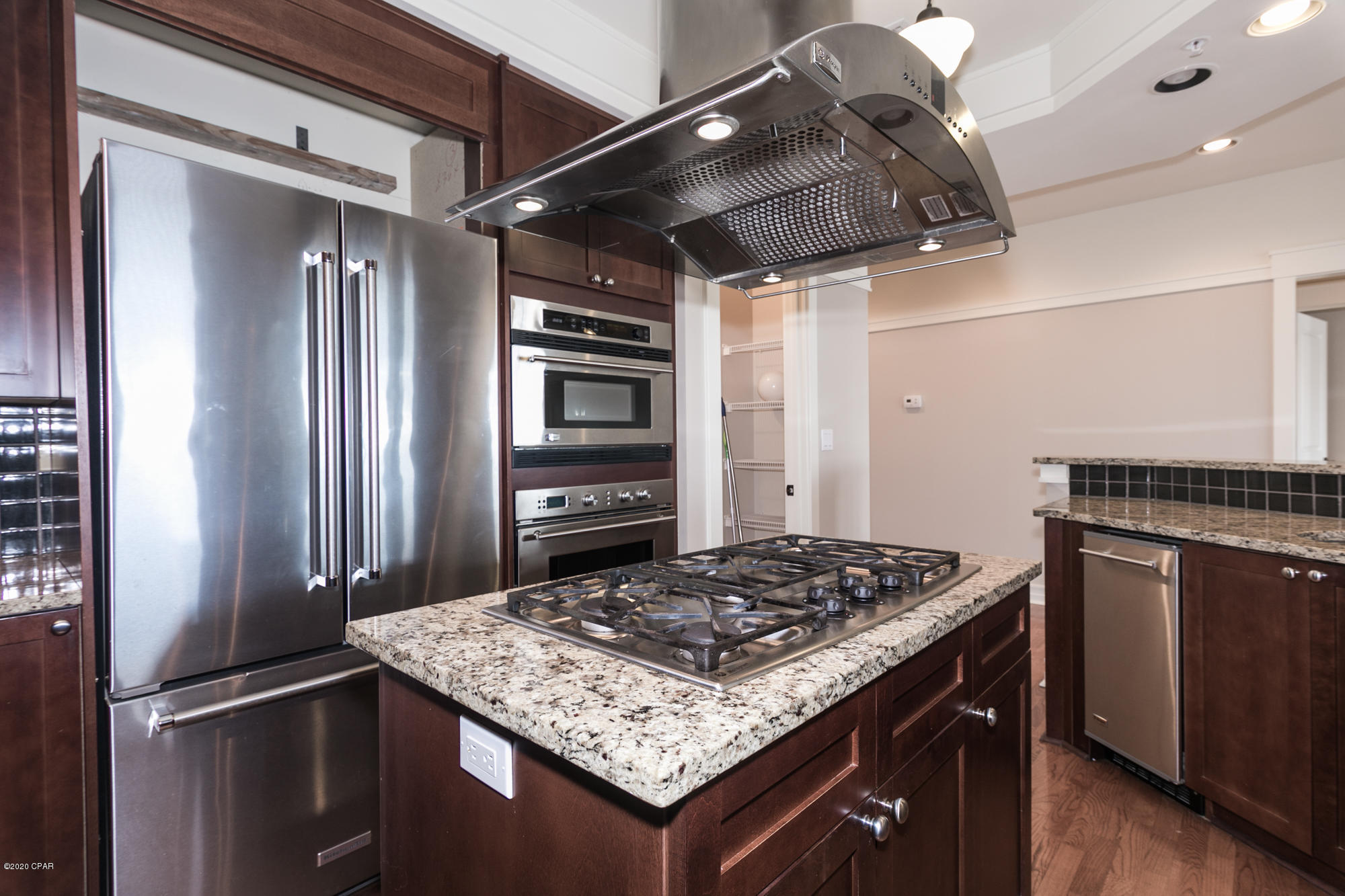 Lakeside Lodge At Prospect Pt - Residential