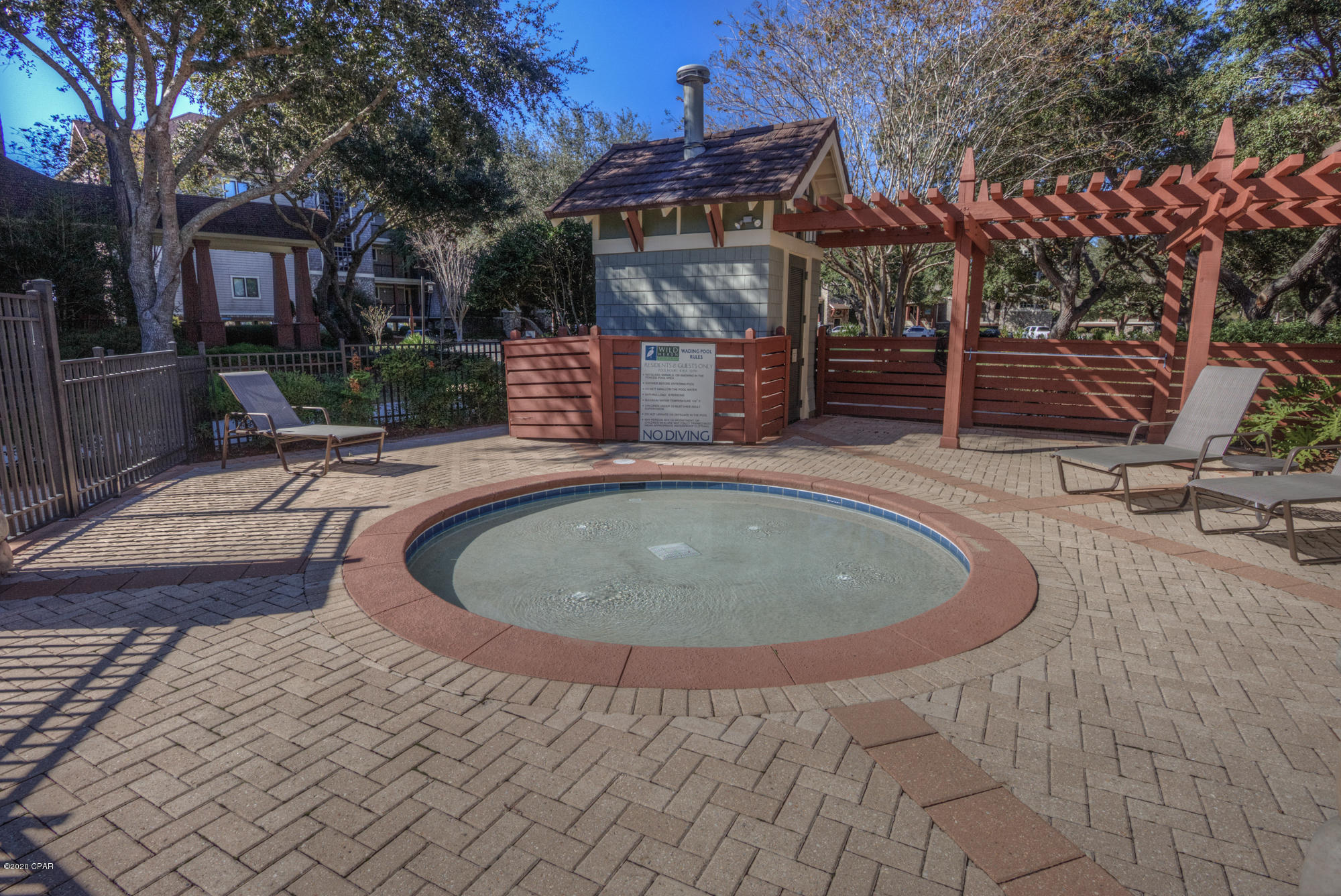 Lakeside Lodge At Prospect Pt - Residential