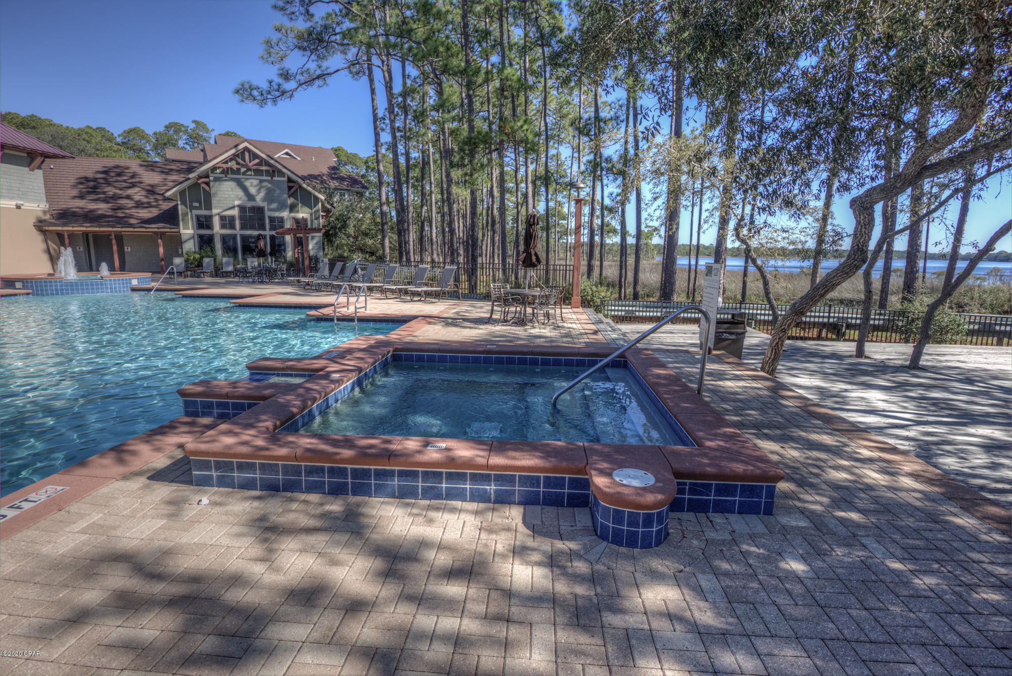 Lakeside Lodge At Prospect Pt - Residential