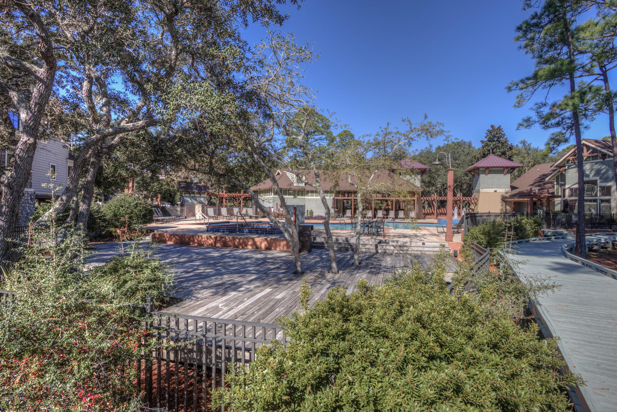 Lakeside Lodge At Prospect Pt - Residential