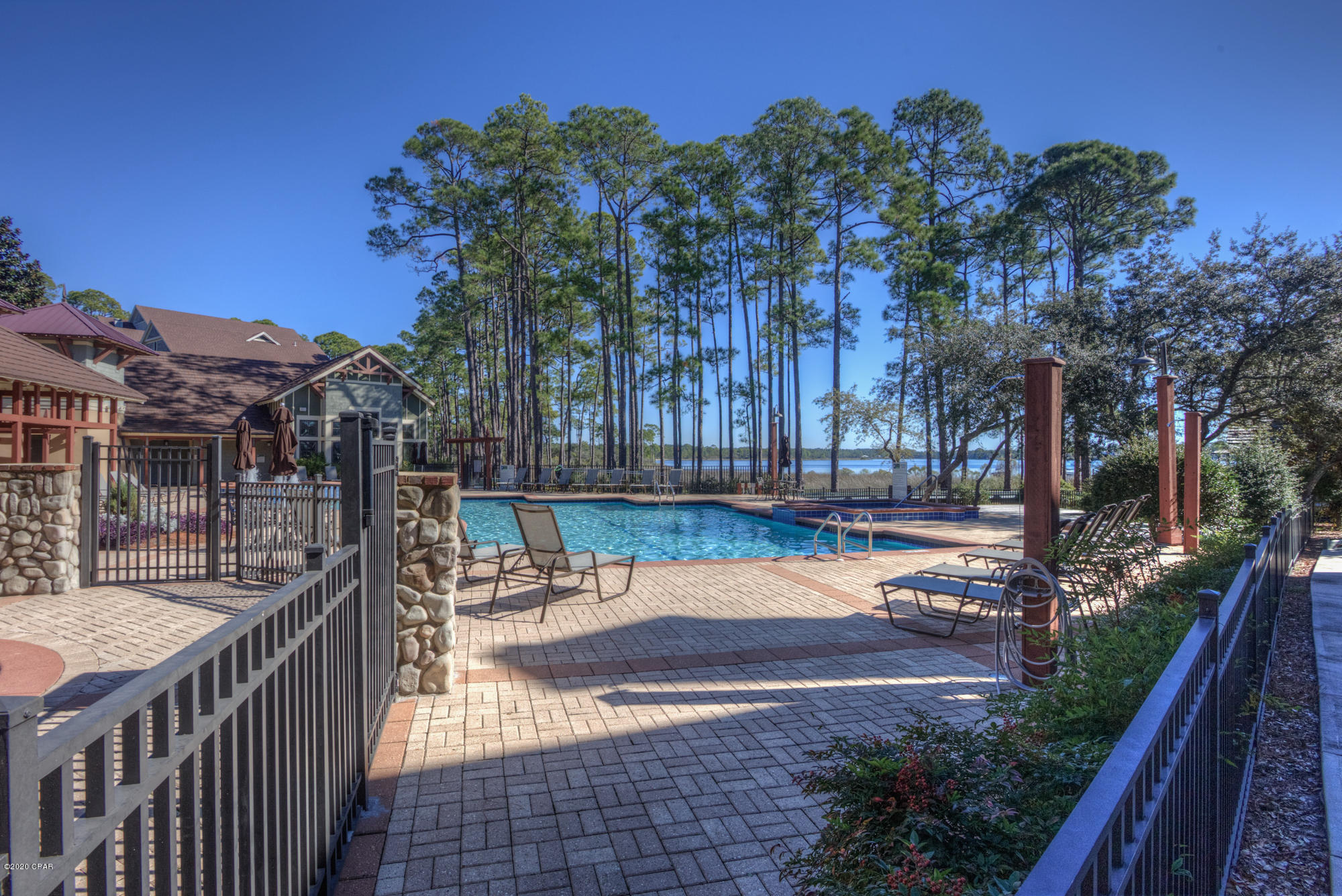 Lakeside Lodge At Prospect Pt - Residential