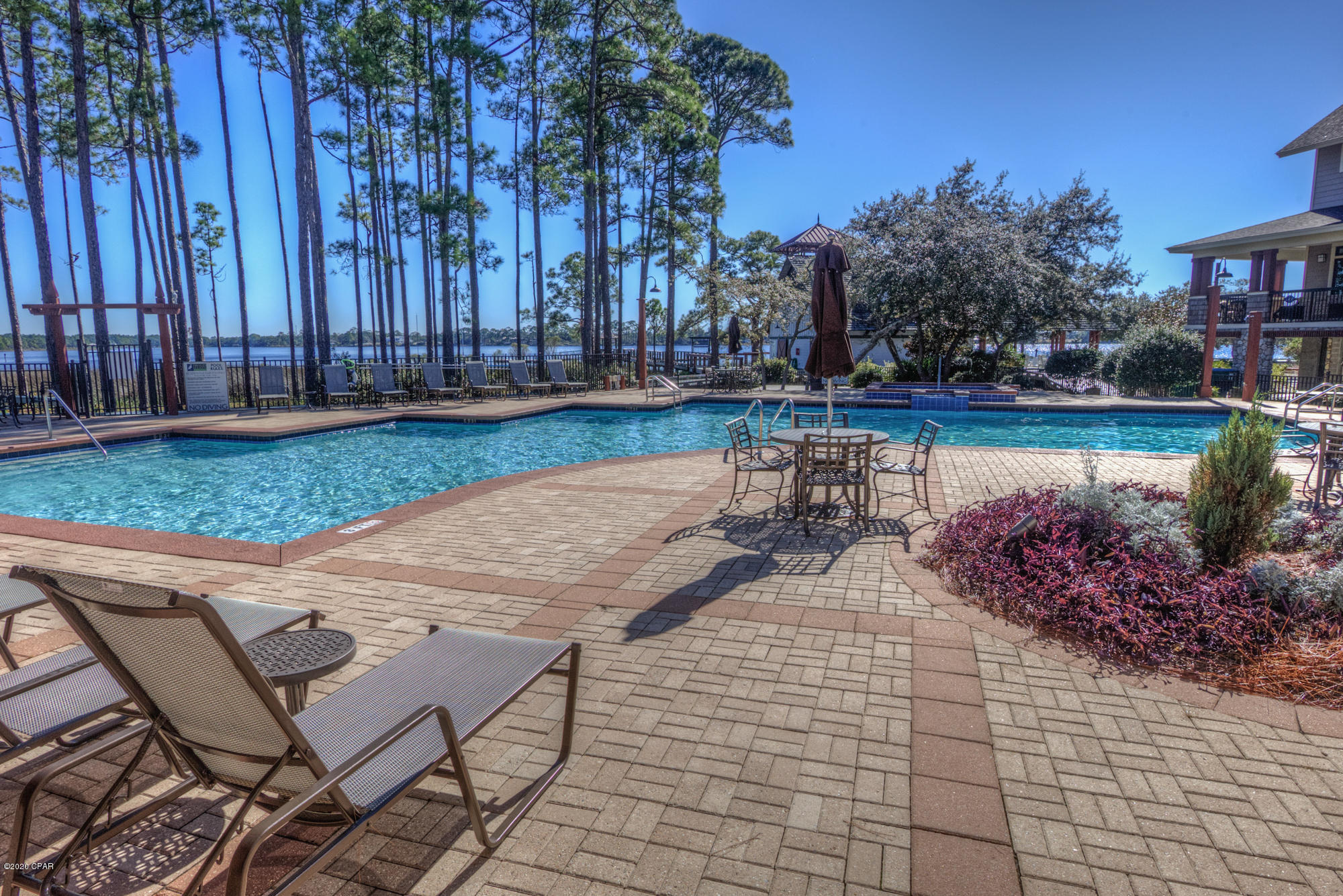 Lakeside Lodge At Prospect Pt - Residential