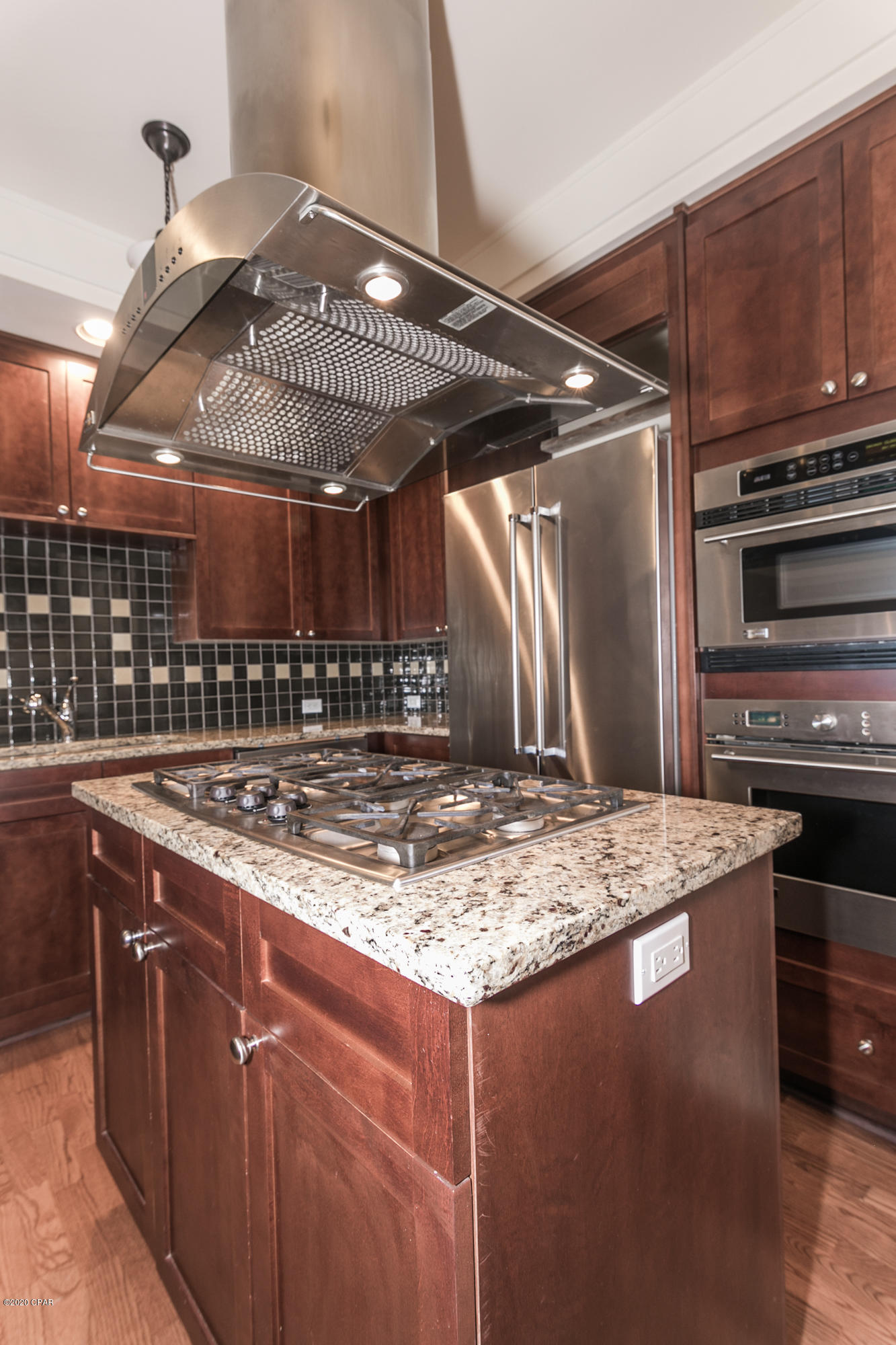 Lakeside Lodge At Prospect Pt - Residential