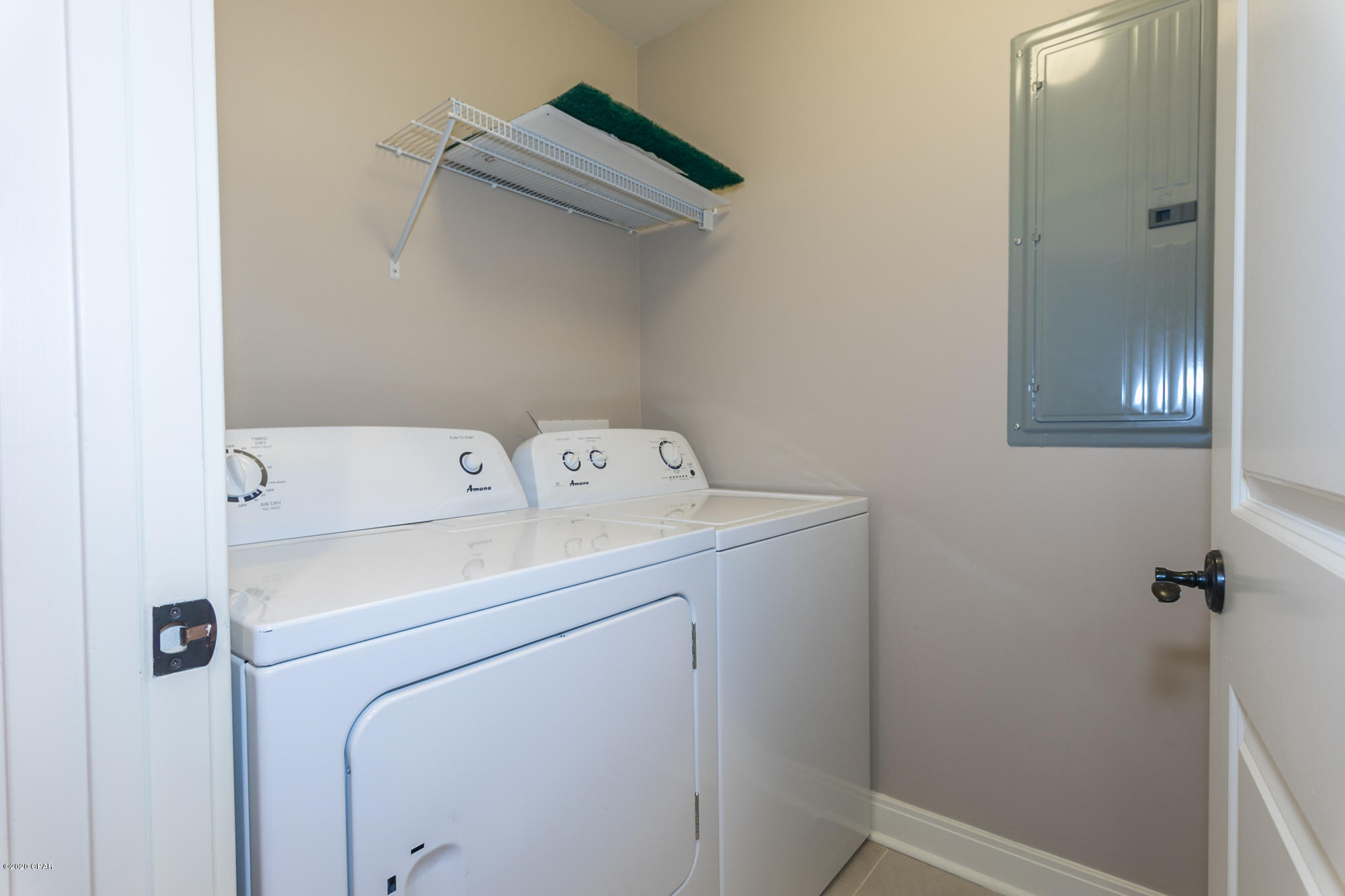 Lakeside Lodge At Prospect Pt - Residential