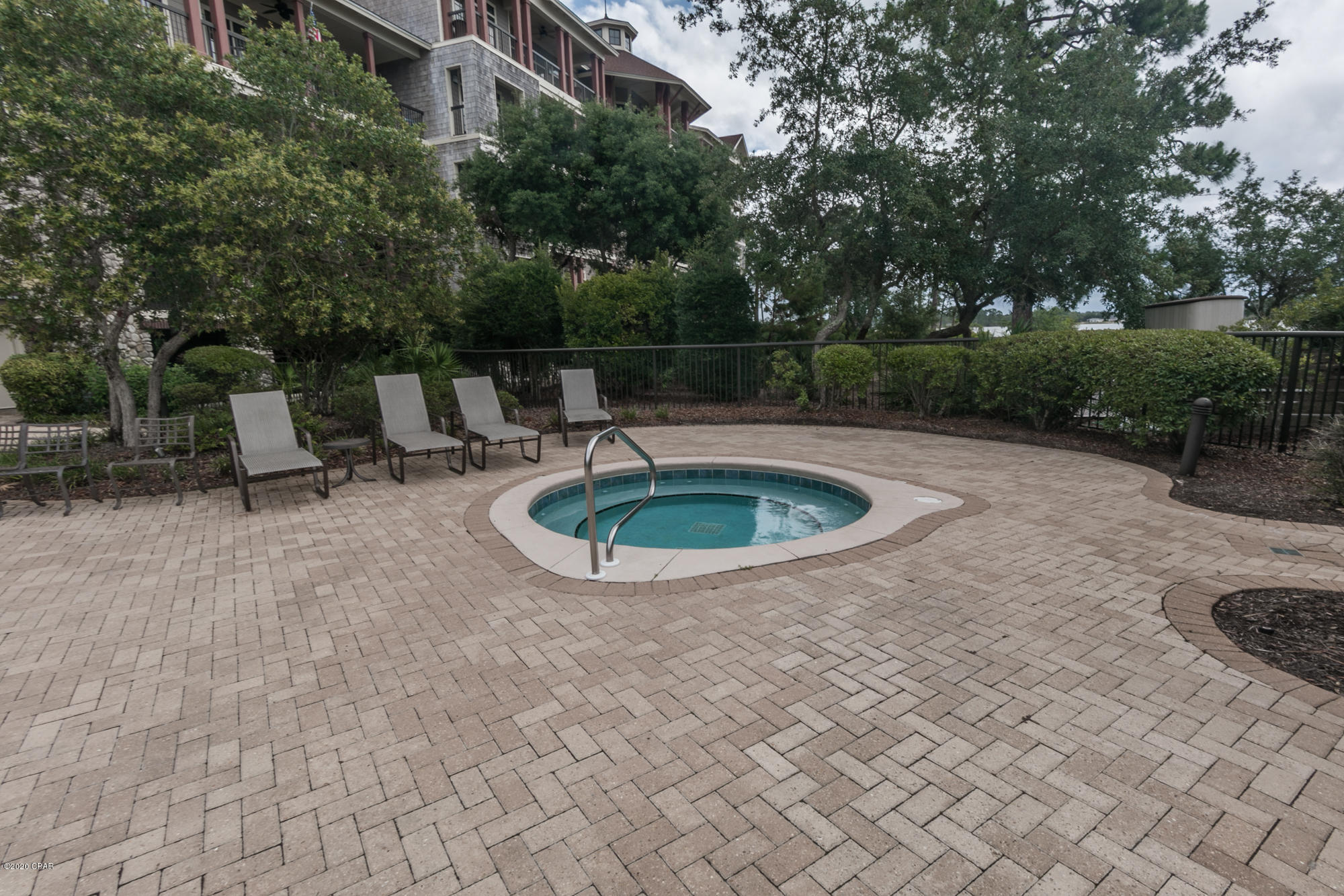 Lakeside Lodge At Prospect Pt - Residential