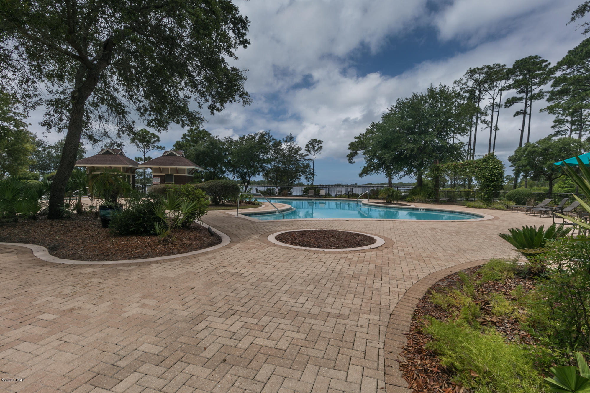 Lakeside Lodge At Prospect Pt - Residential