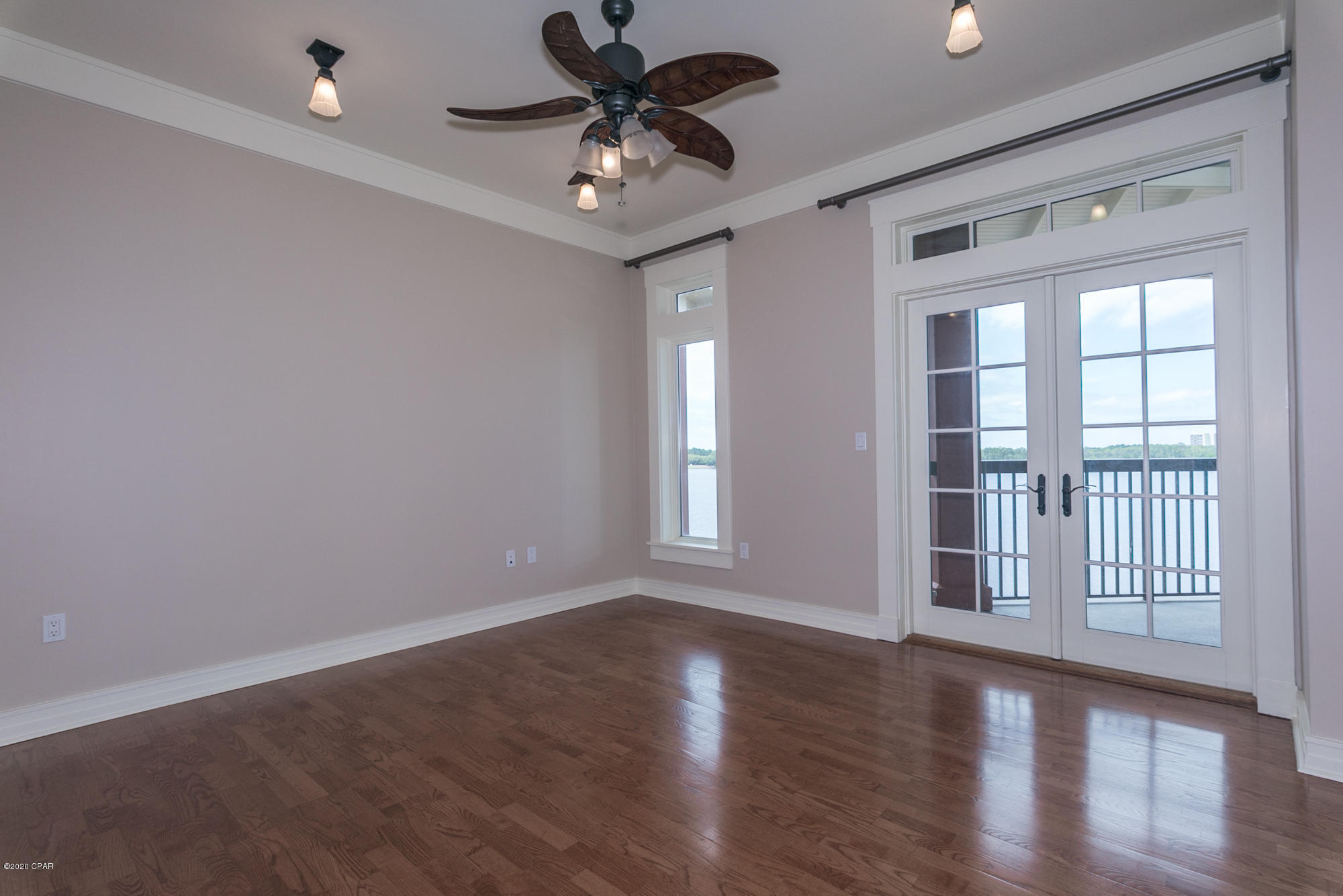 Lakeside Lodge At Prospect Pt - Residential