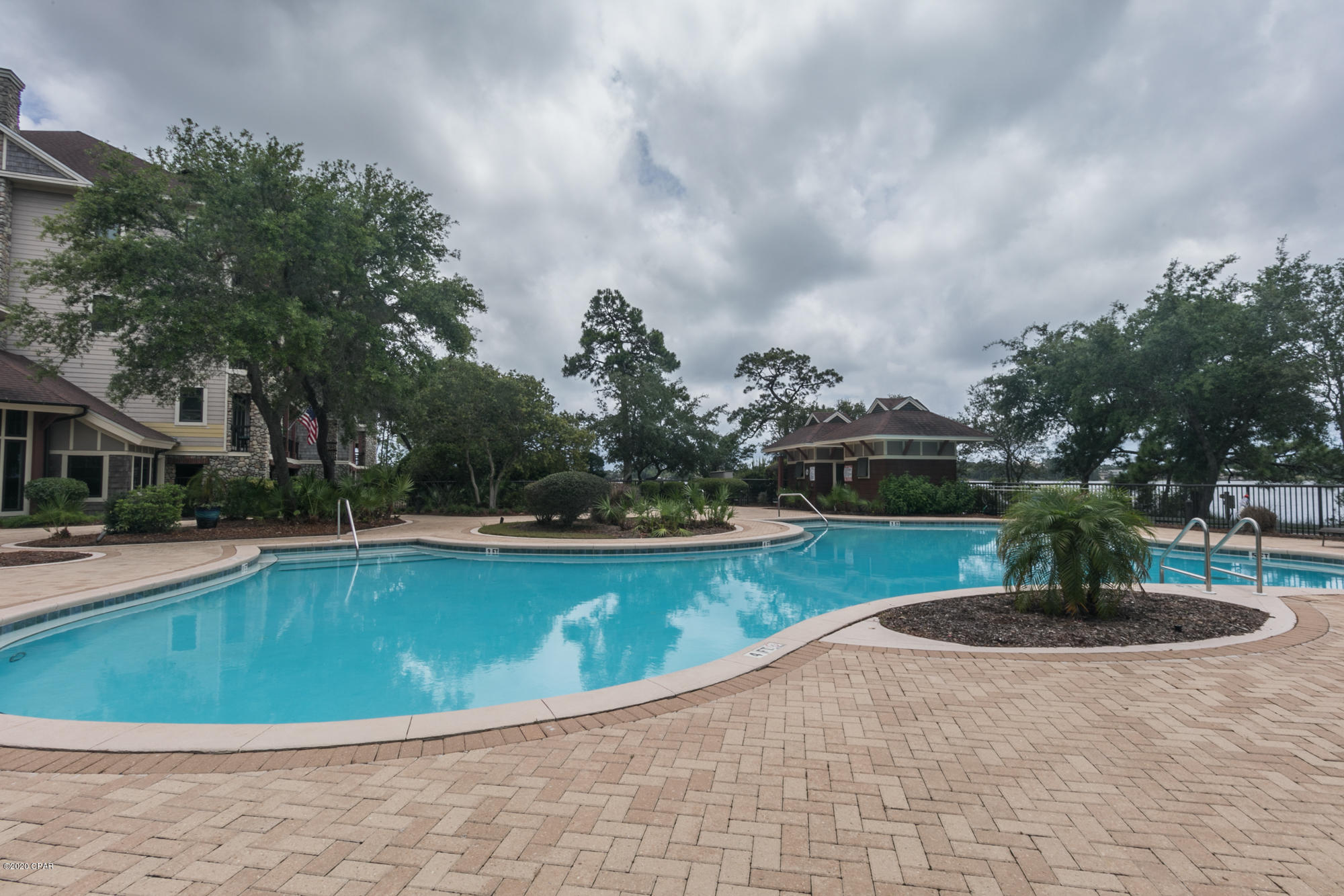 Lakeside Lodge At Prospect Pt - Residential