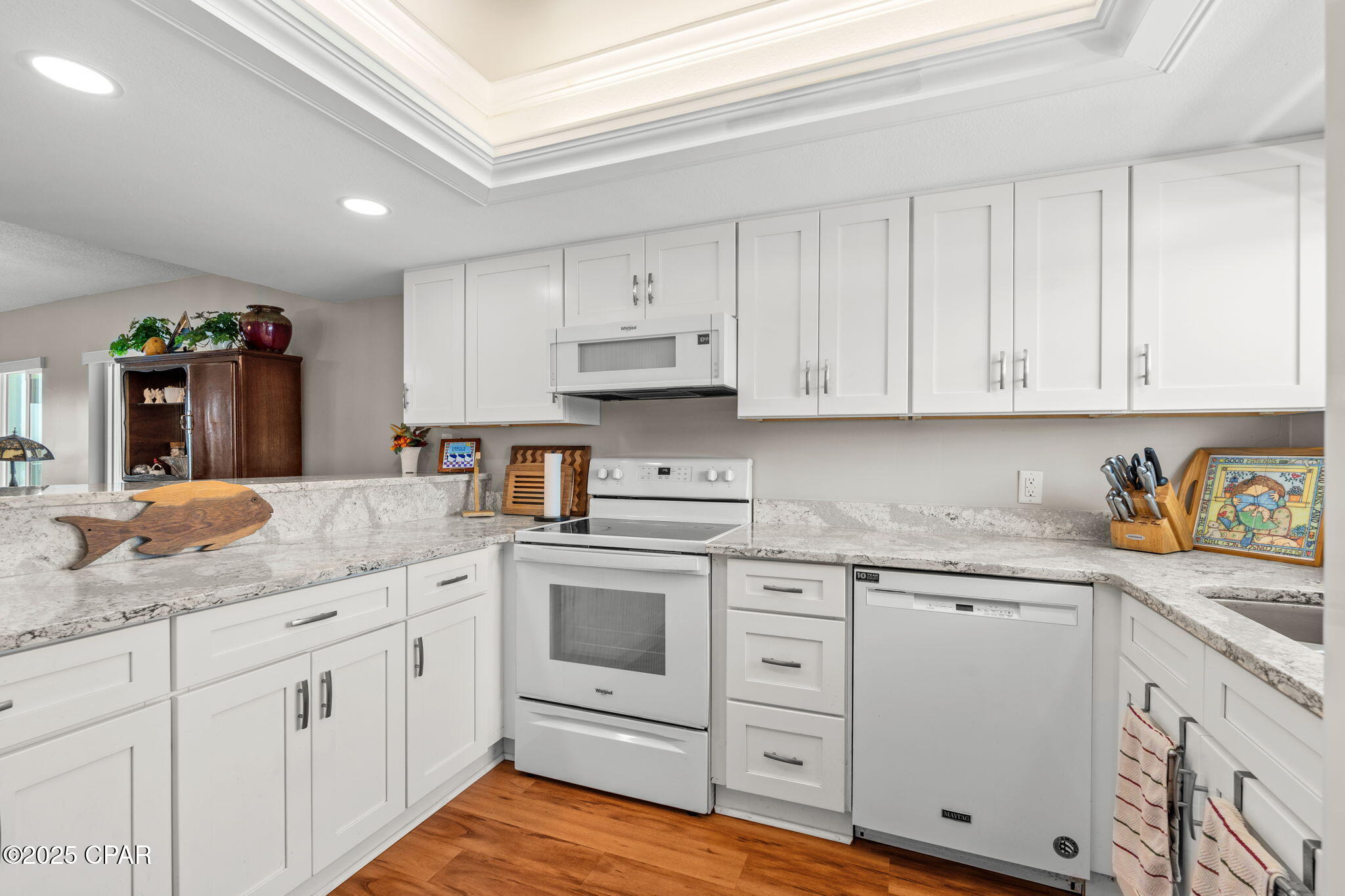 Cove Condominium - Residential