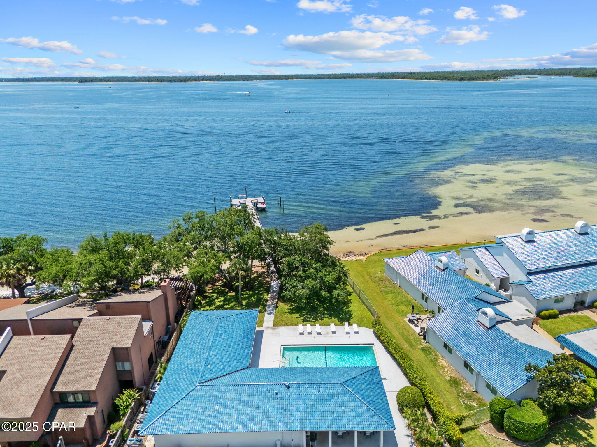 Cove Condominium - Residential