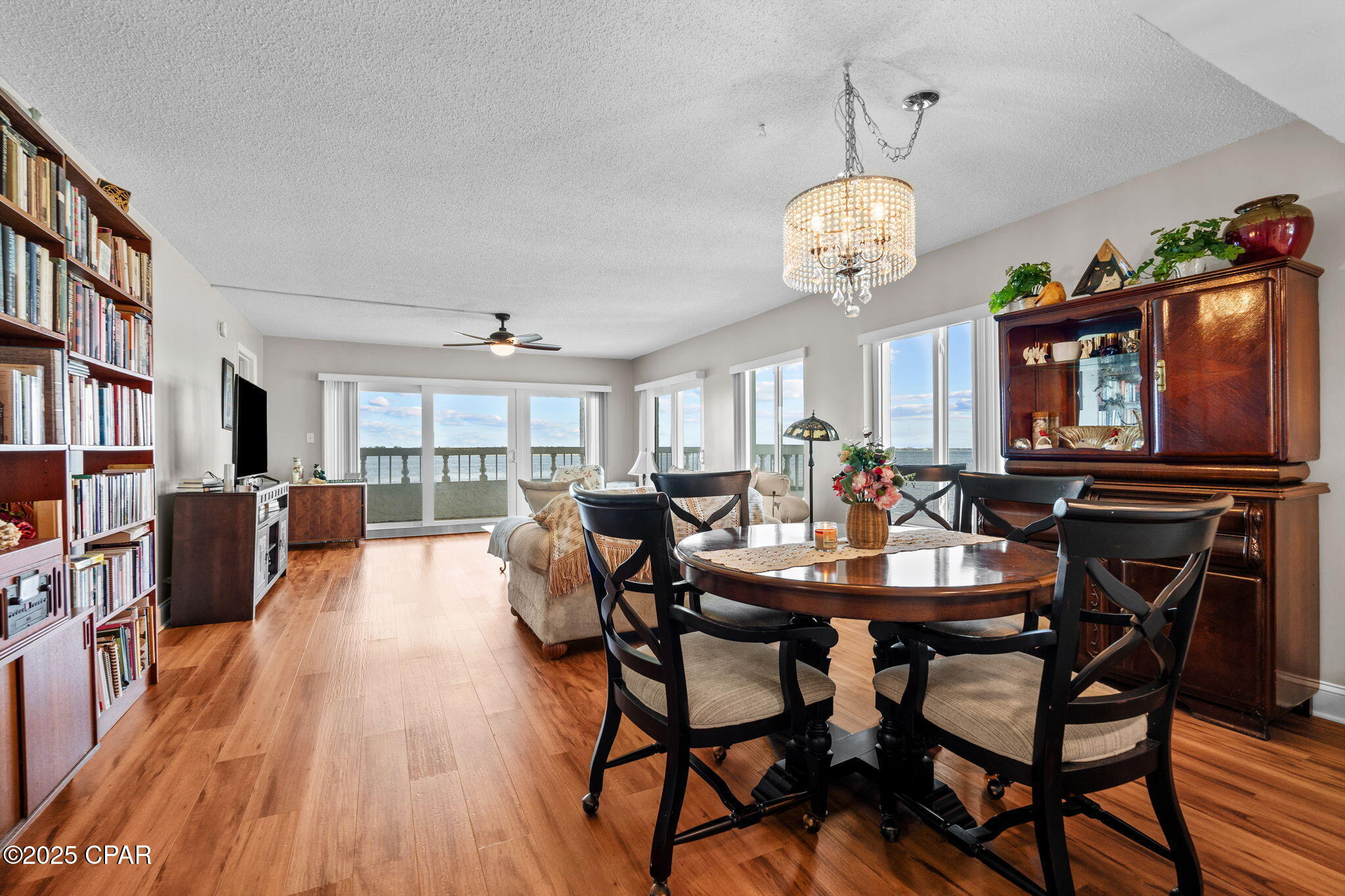 Cove Condominium - Residential