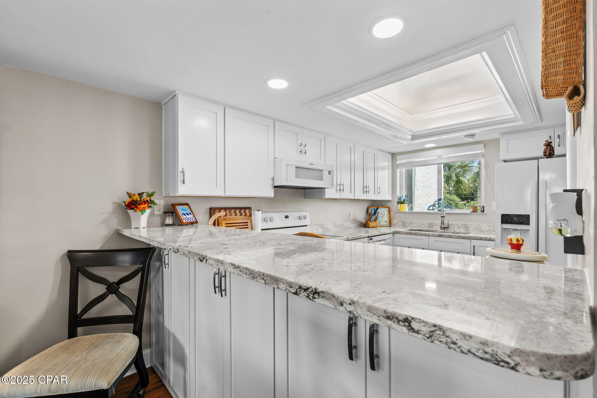 Cove Condominium - Residential