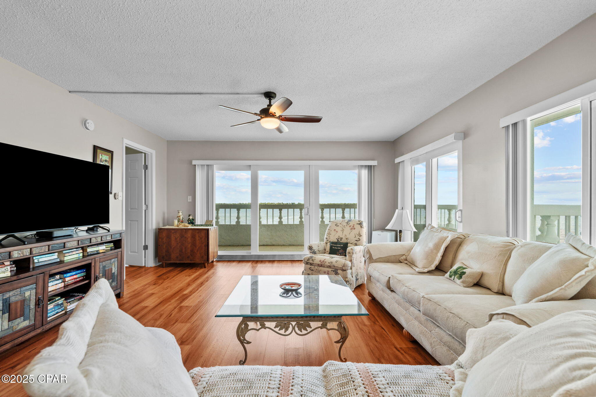 Cove Condominium - Residential