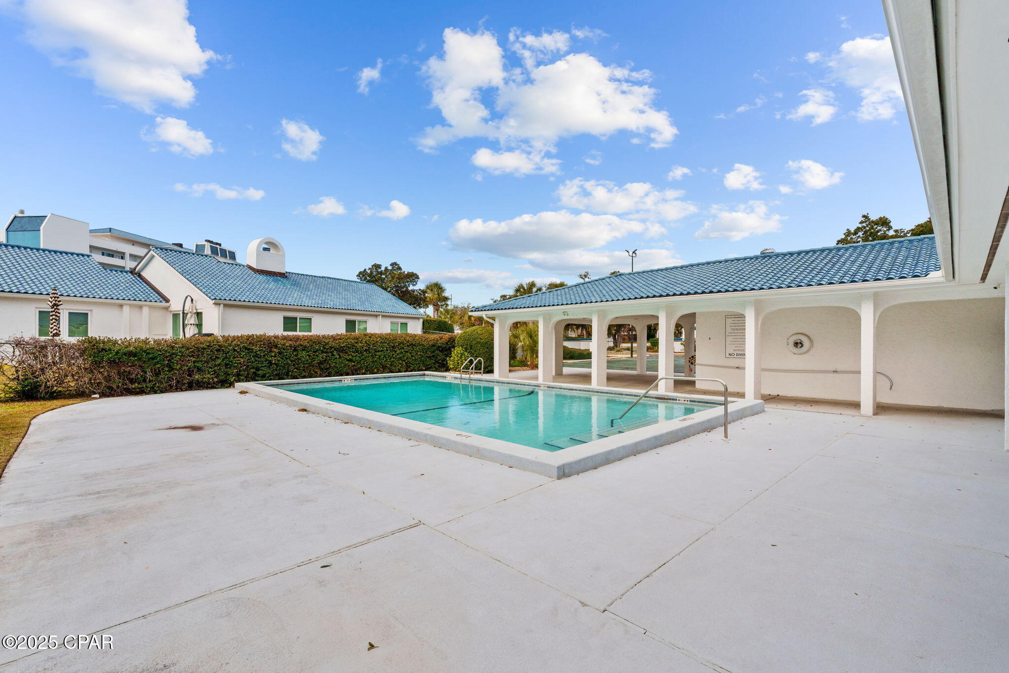 Cove Condominium - Residential