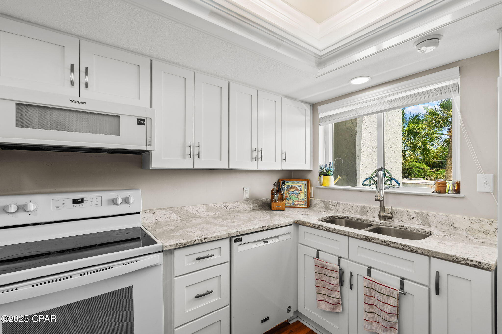 Cove Condominium - Residential