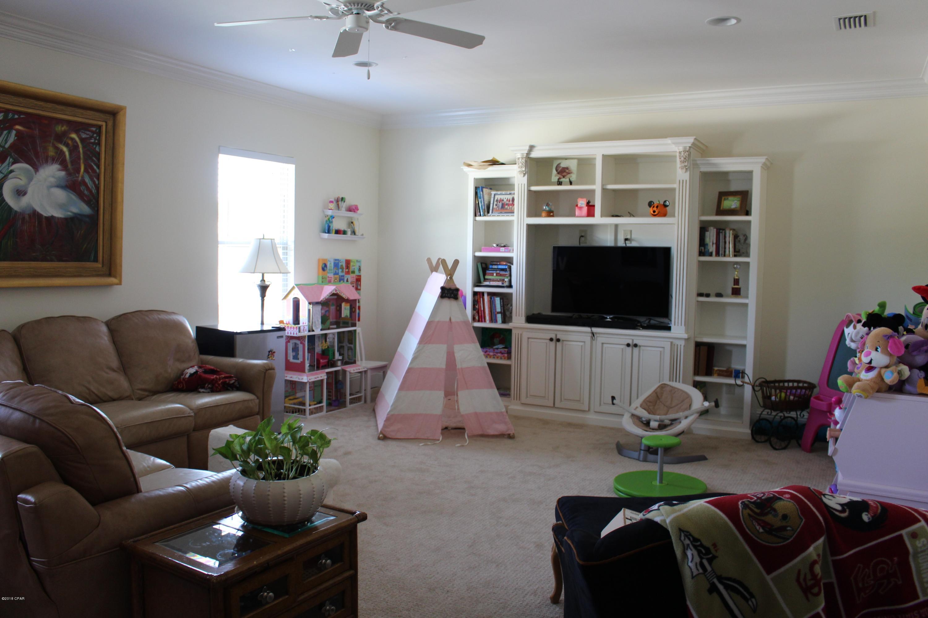 Cove Pointe - Residential