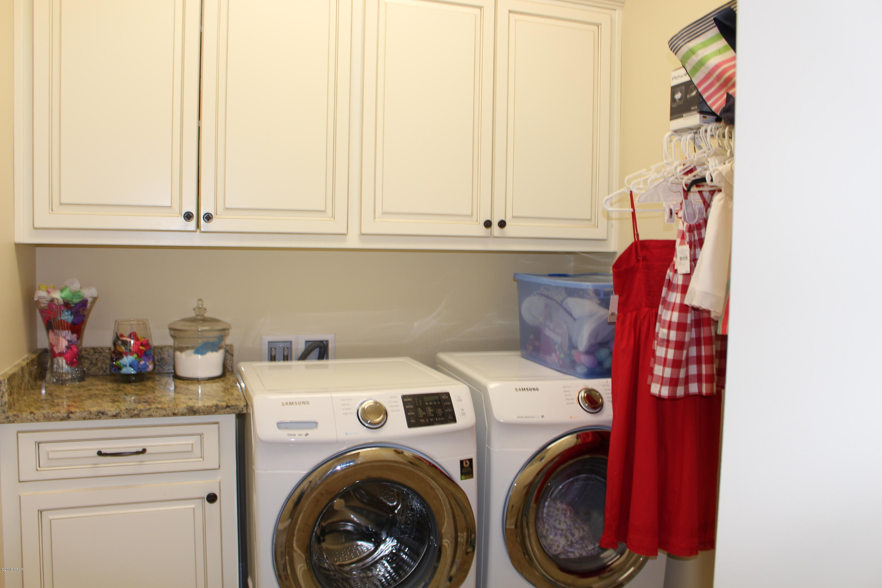 Cove Pointe - Residential