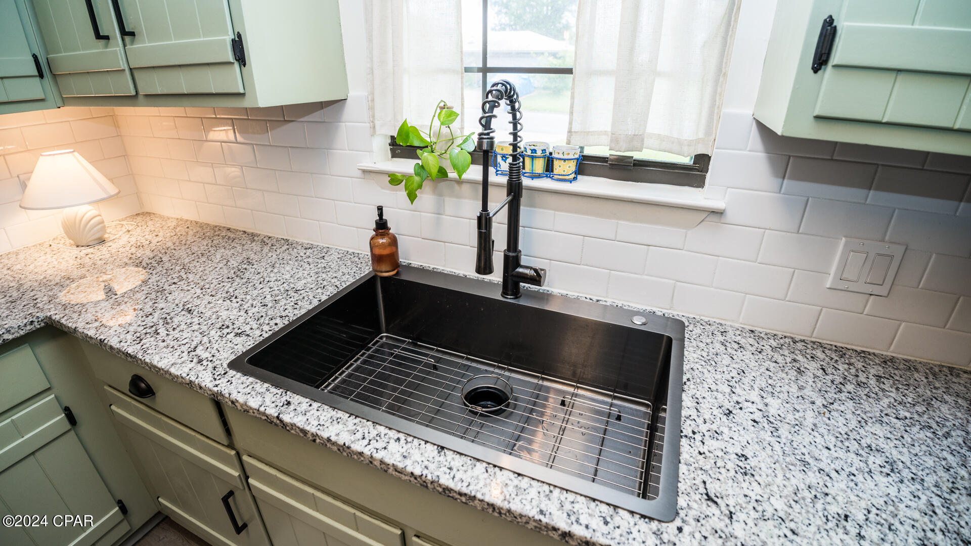 Lynn Haven, Florida 32444, United States, 3 Bedrooms Bedrooms, ,2 BathroomsBathrooms,Residential,Pending,52012