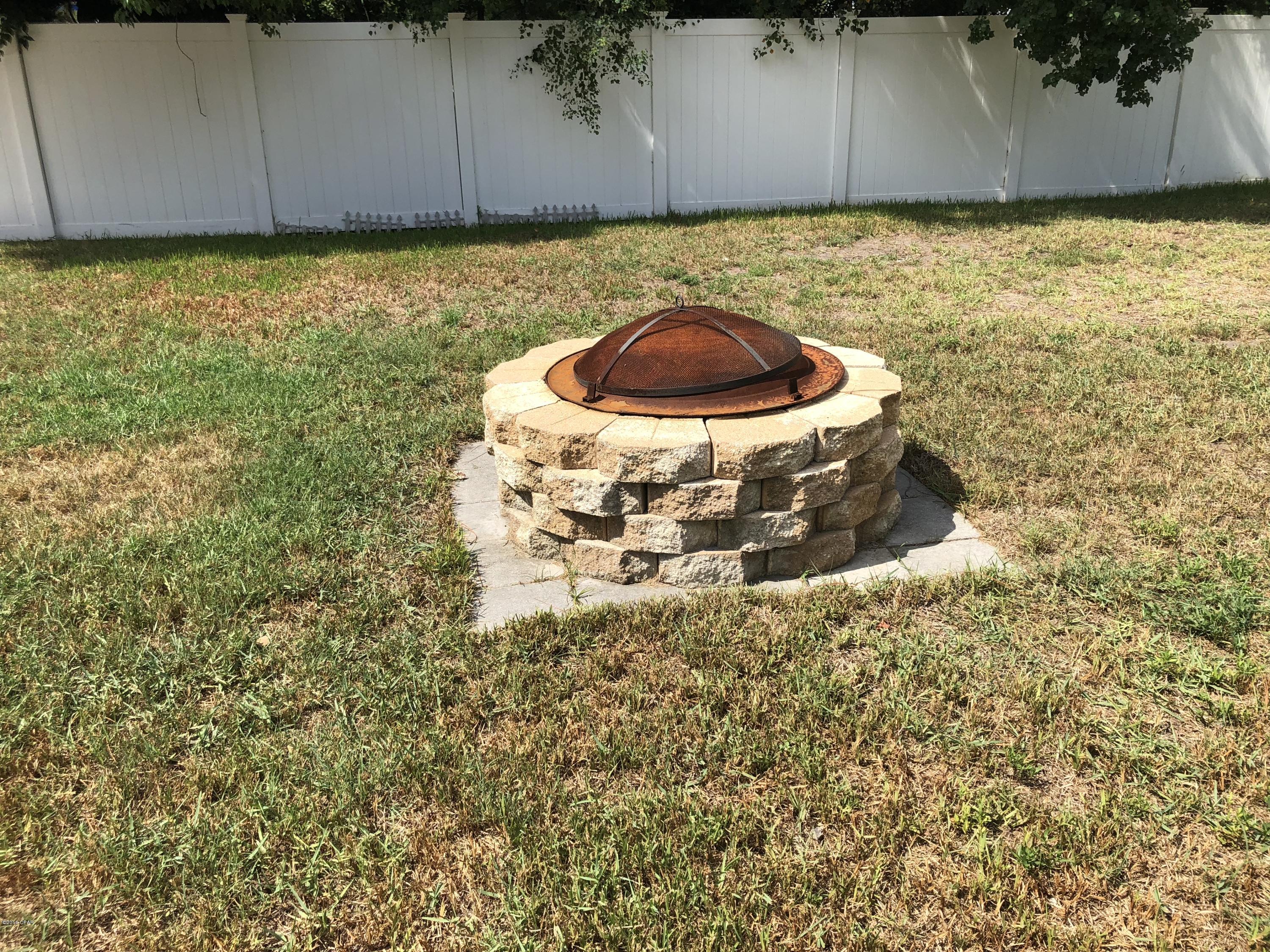 Pines 2nd Add - Residential