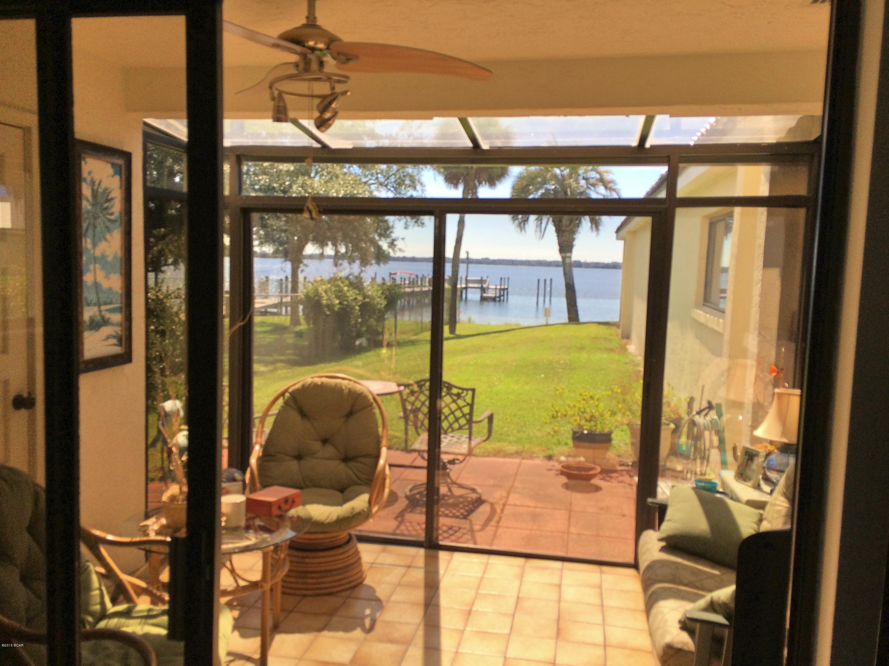 Cove Condominium Ph 2 - Residential