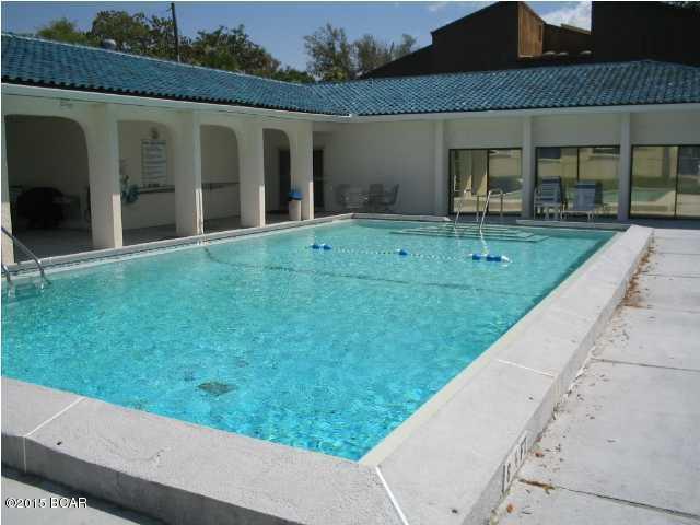 Cove Condominium Ph 2 - Residential