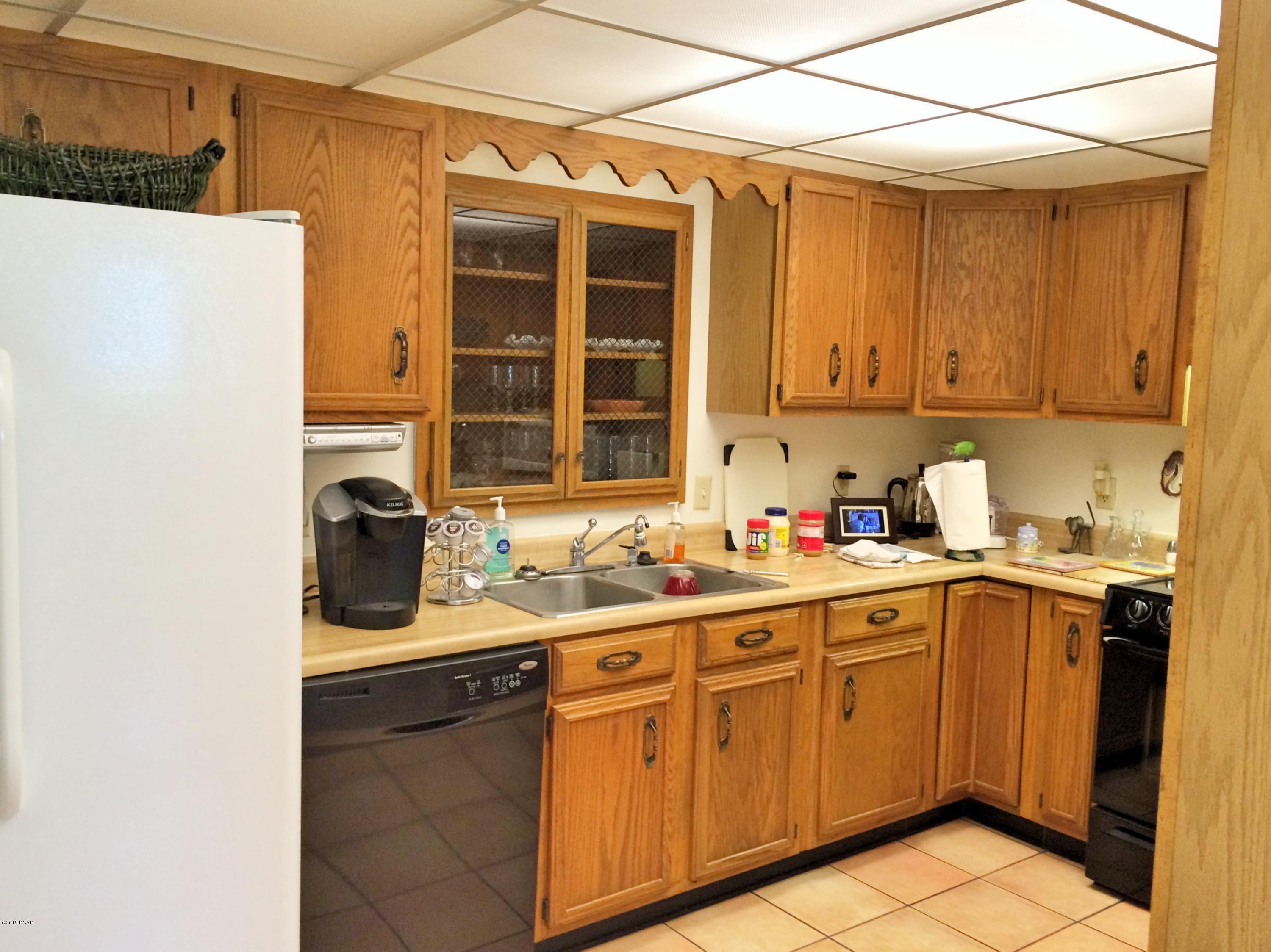 Cove Condominium Ph 2 - Residential