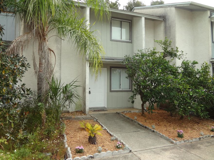 Great investment opportunity in this conveniently located town home in Venetian Villa. Located on a quiet cul-de-sac, it's perfect for your first home or as an investment property. New HVAC 9/2017 plus recently replaced appliances and carpet. Home offers open kitchen with breakfast bar and a large living area with ceramic tile. Private backyard courtyard area with covered patio and privacy fence. Washer and dryer do convey. Call to view today!