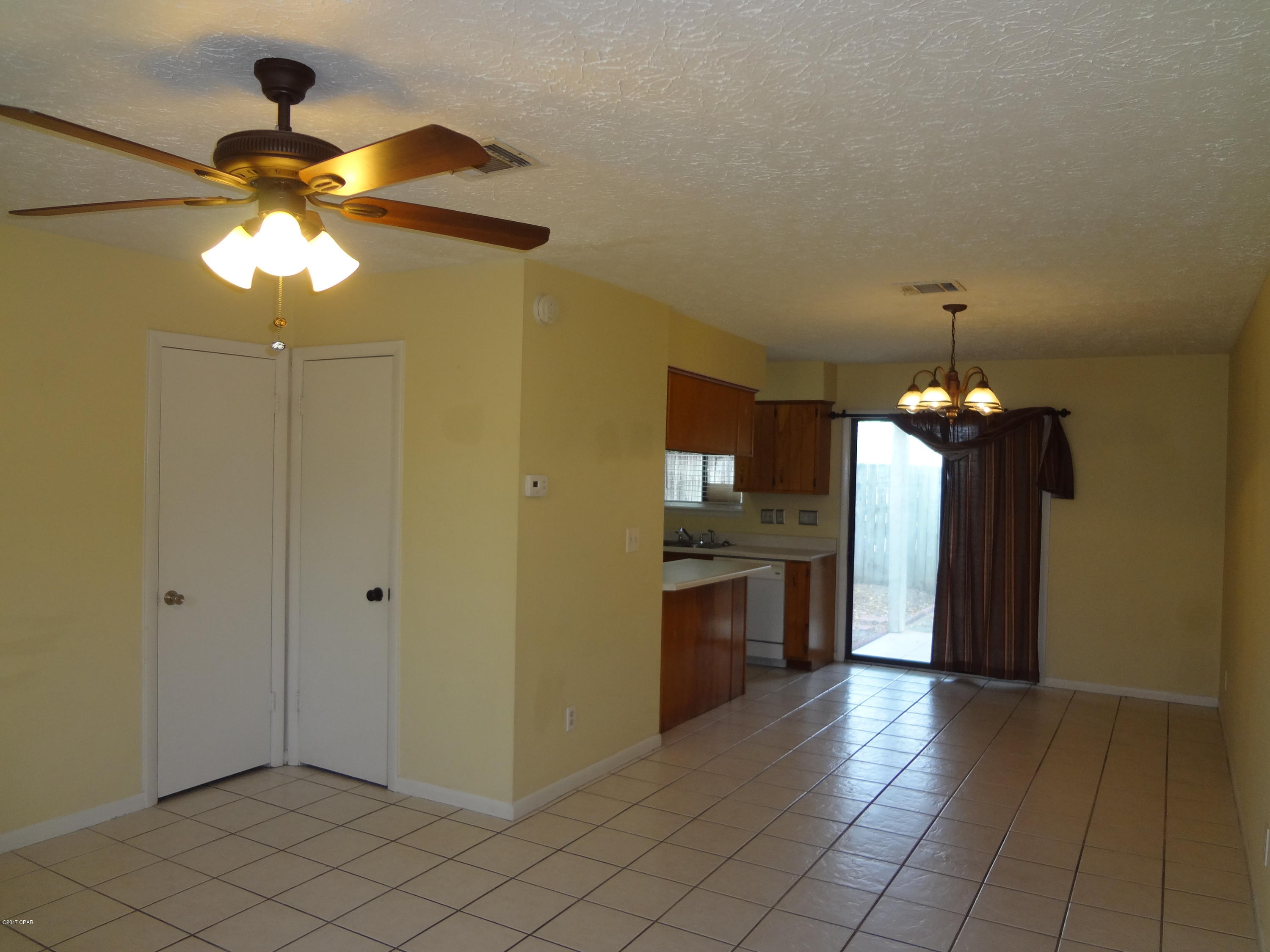 Venetian Villa 3rd Add - Residential