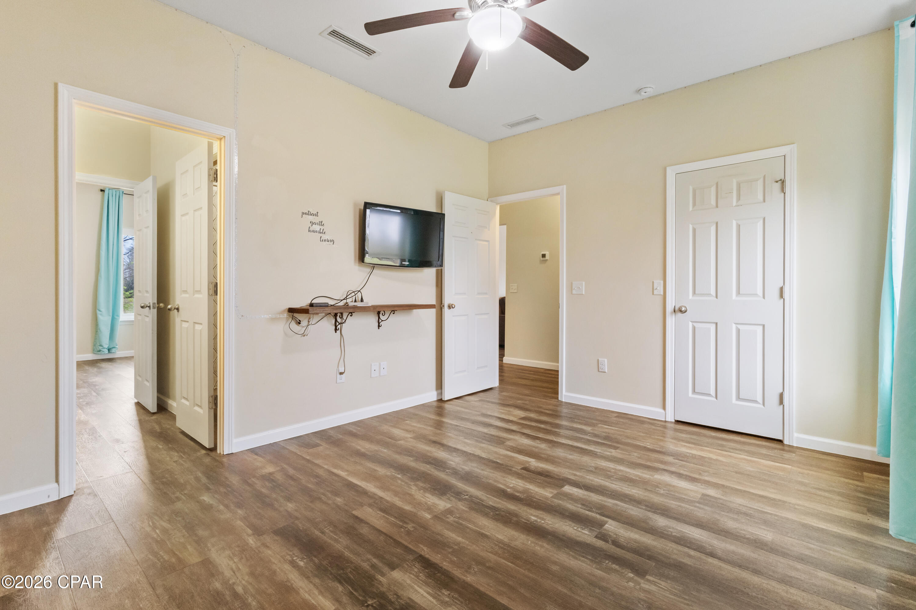 Sunny Acres Farm - Residential