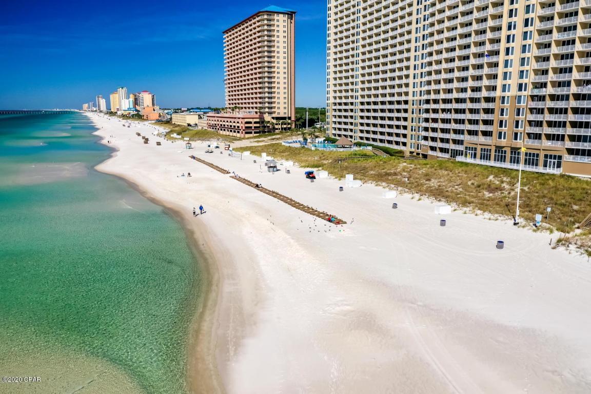 Emerald Beach Resort - Residential