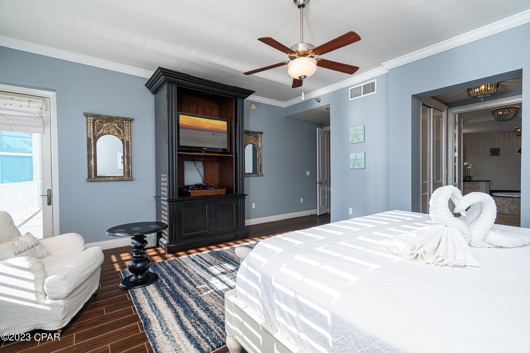 Sunrise And Sunset - Residential