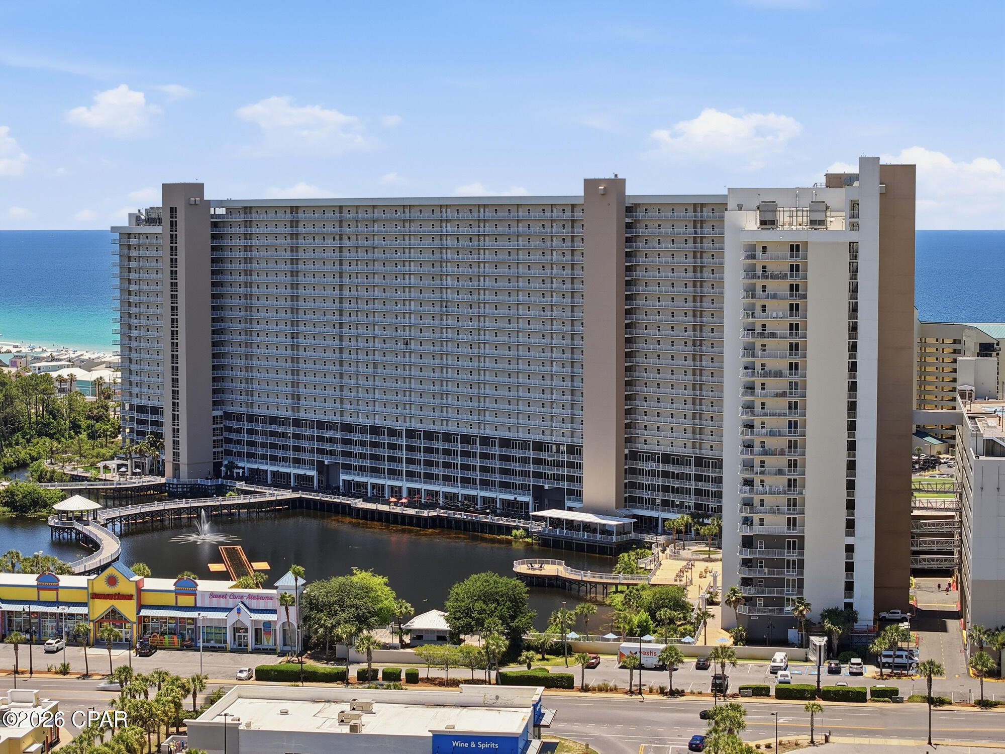 Laketown Wharf - Residential