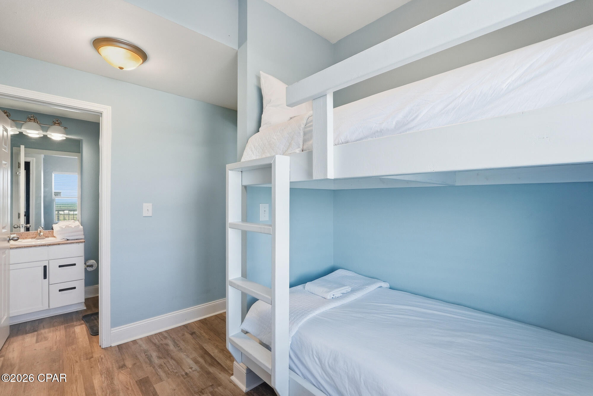 Laketown Wharf - Residential