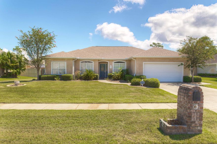CURRENTLY UNDER CONTRACT, SELLER ACCEPTING BACKUP OFFERS 

  New roof October 2019!  Beautiful, custom-built home by builder, Ron Putman, having had only one owner in the high-end North Colony Club neighborhood, secluded and yet close enough to the beach to offer everything there is to enjoy about Panama City Beach. This spacious, one-level home shows pride of ownership, move-in condition with three bedrooms and two full bathrooms. The kitchen features gas appliances; the spacious master bath has a double vanity with separate tub and walk-in shower. Extras include a large back yard, separate air-conditioned 20'x 10'workshop, a sprinkler system on its own meter, a security system, whole-house water filter, gutters and removable hurricane panels. Room measurements are approximate and should be verified by buyer if important.