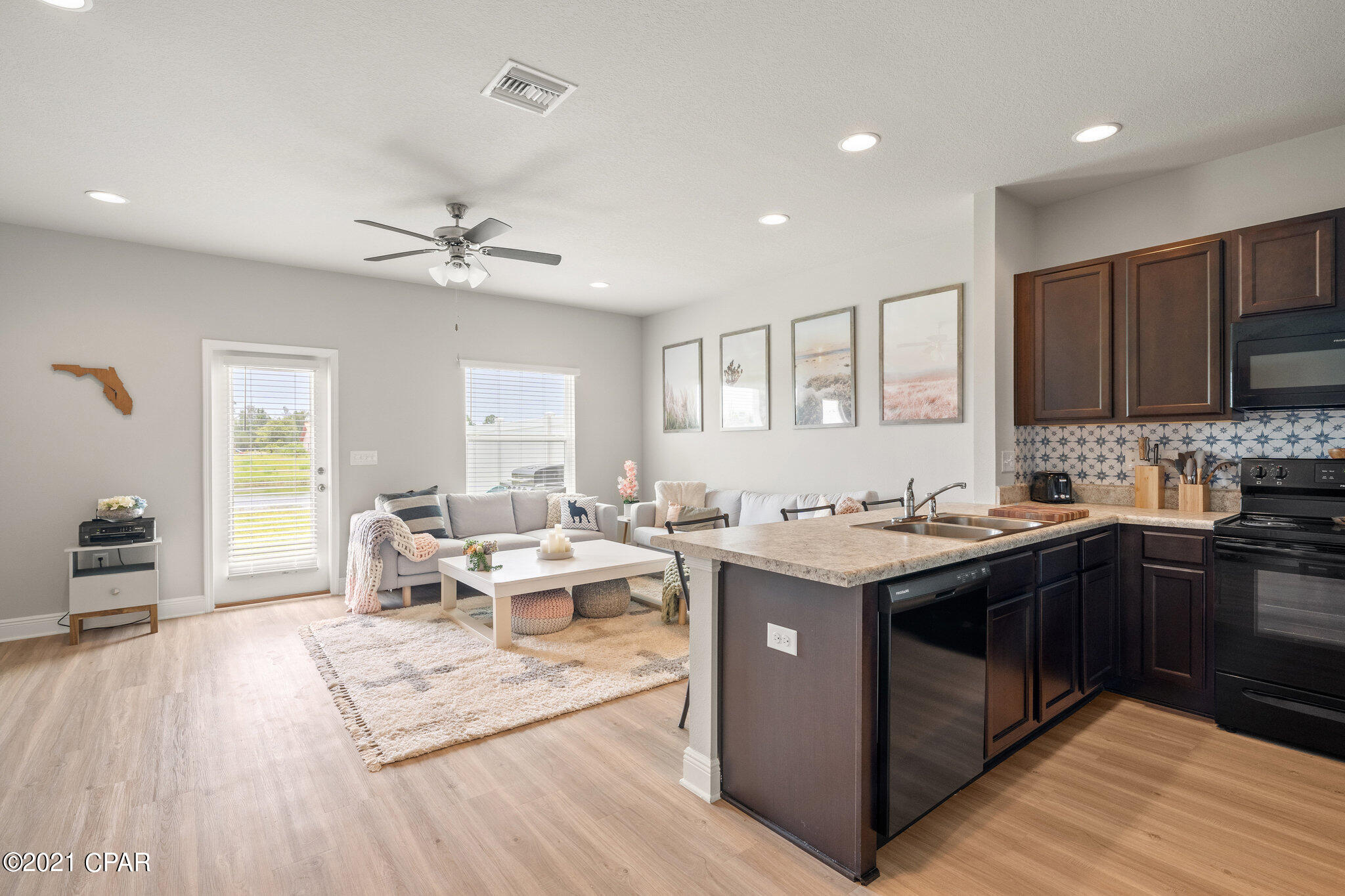 Sentinel Point - Residential