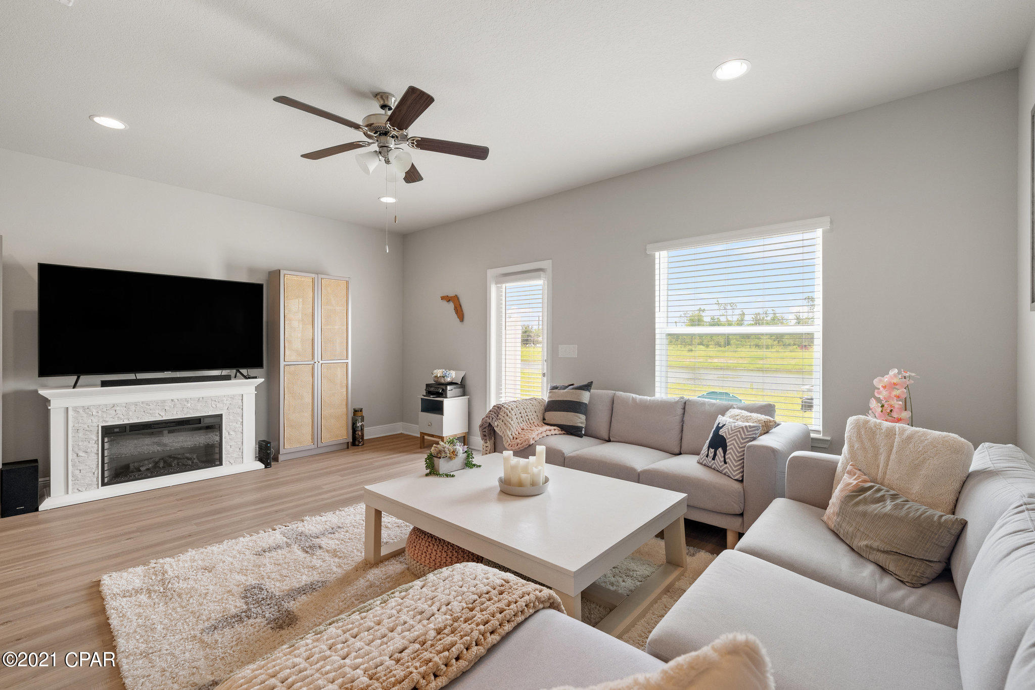 Sentinel Point - Residential