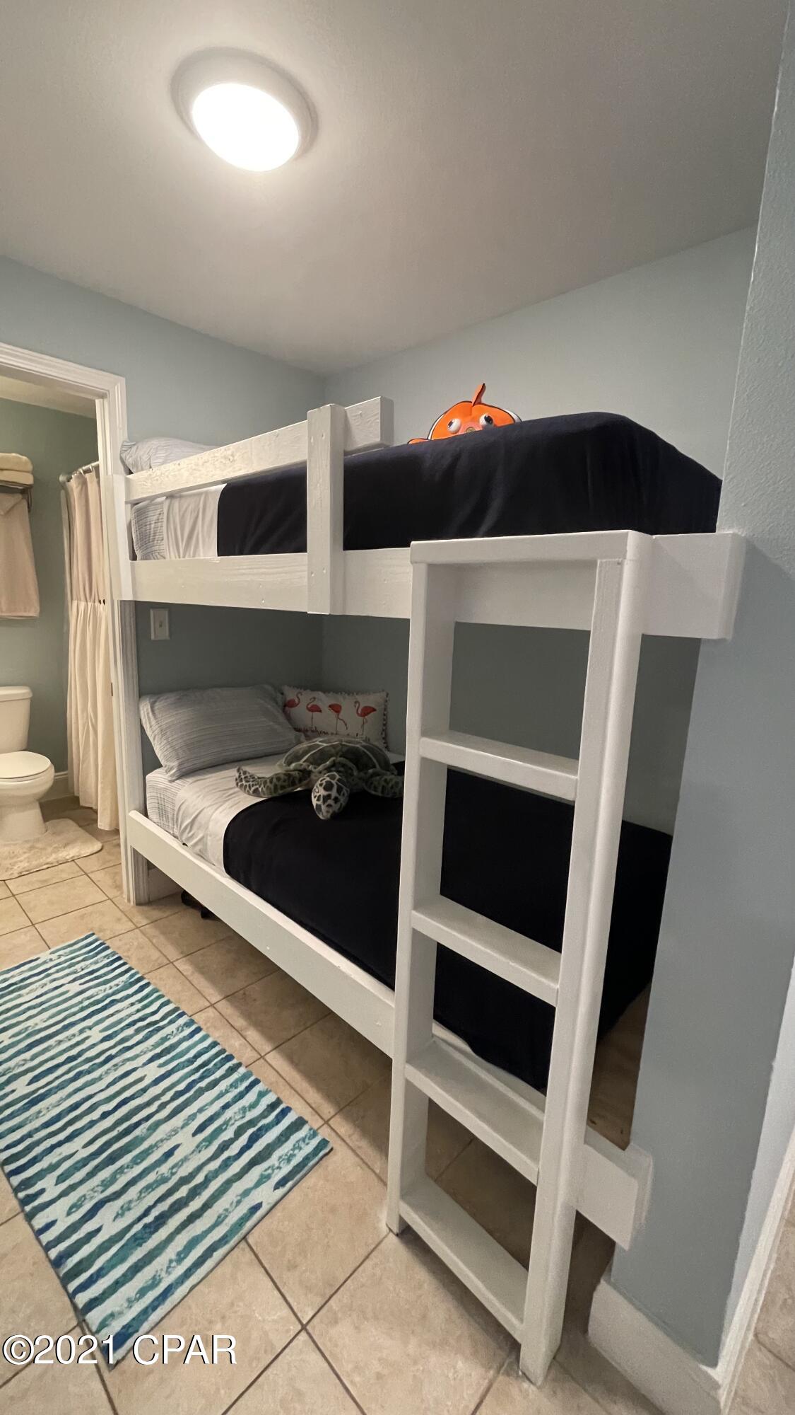 Laketown Wharf - Residential