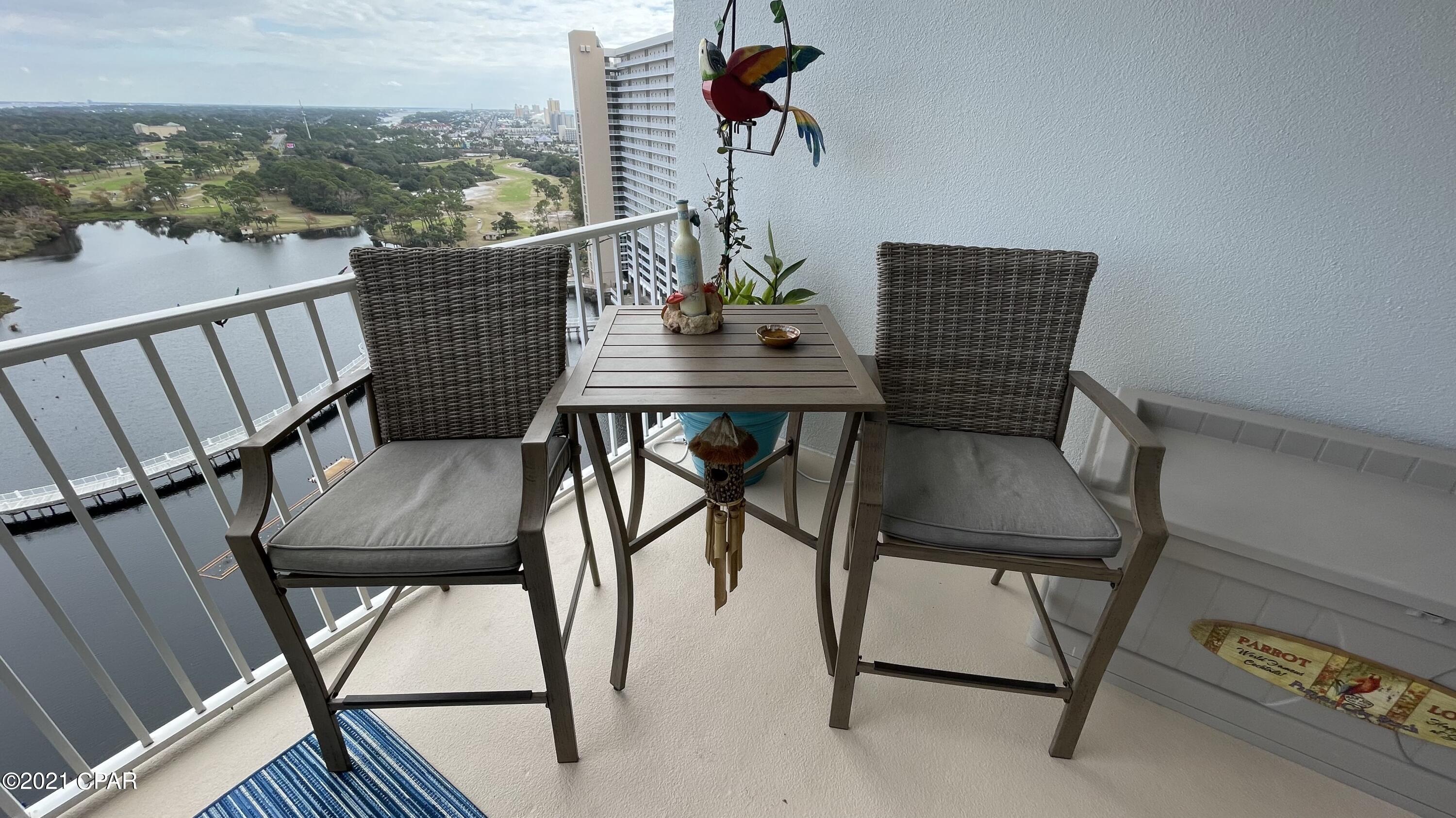 Laketown Wharf - Residential