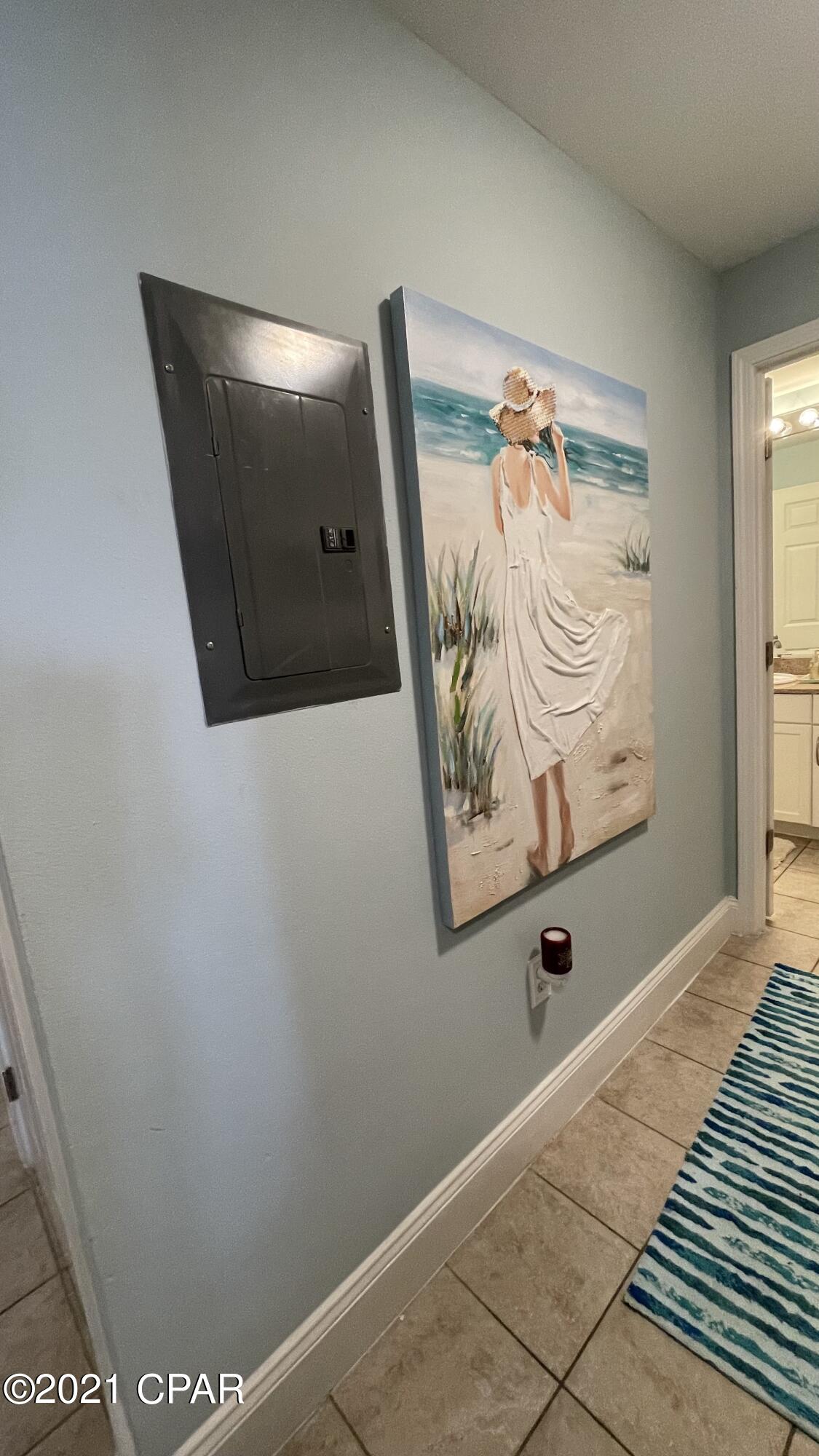 Laketown Wharf - Residential