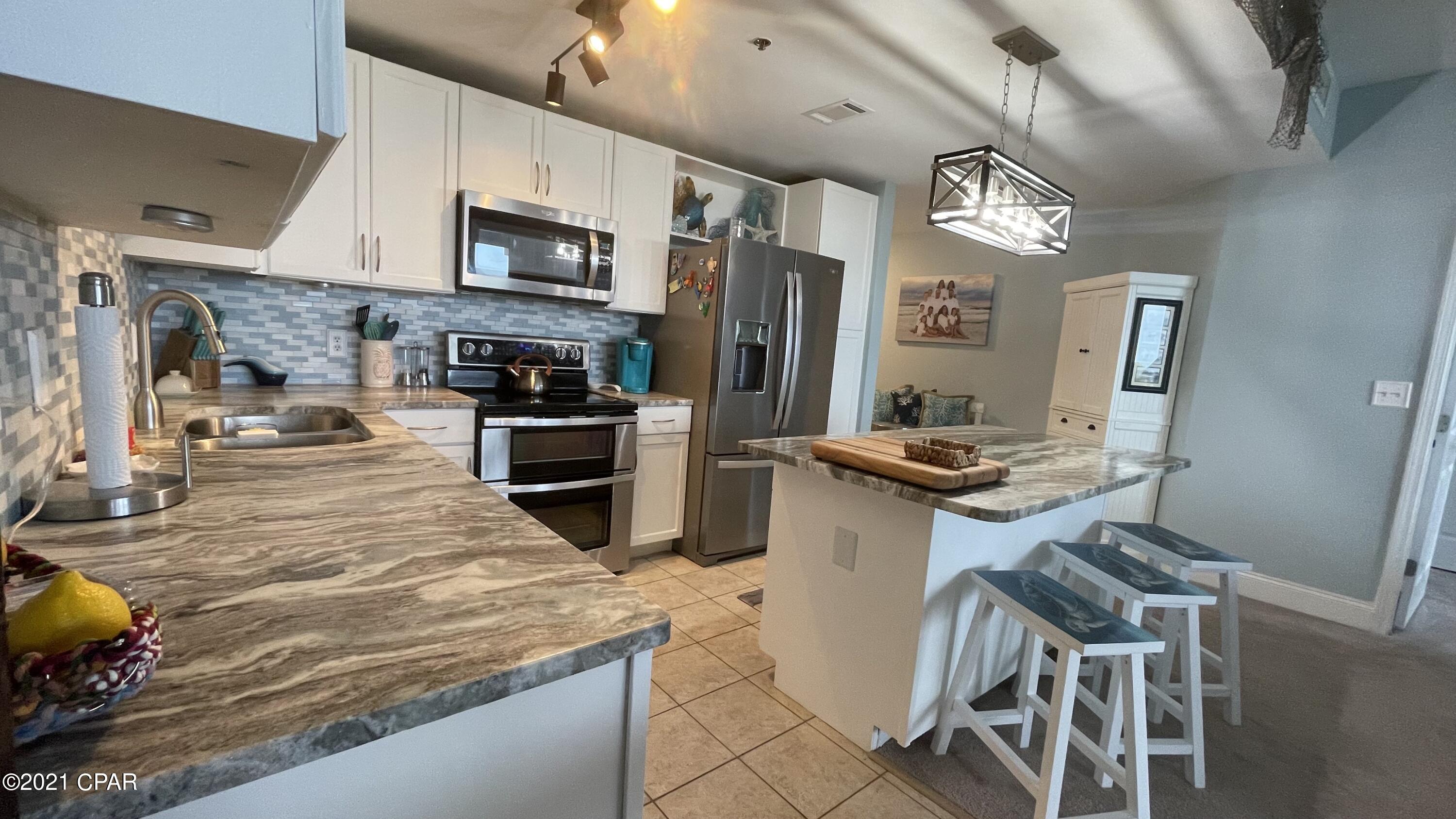 Laketown Wharf - Residential