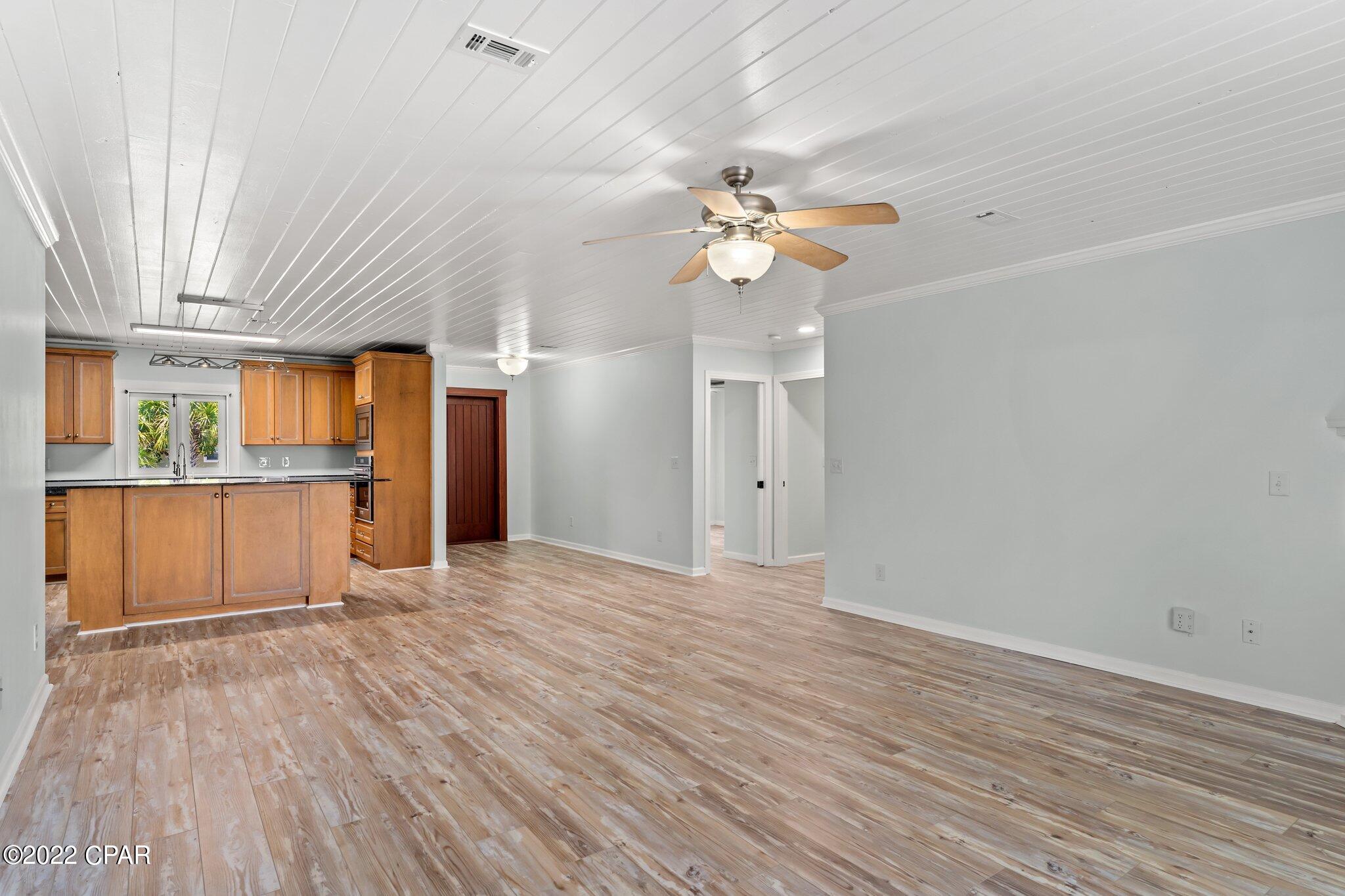 El Centro Beach - Commercial Sale