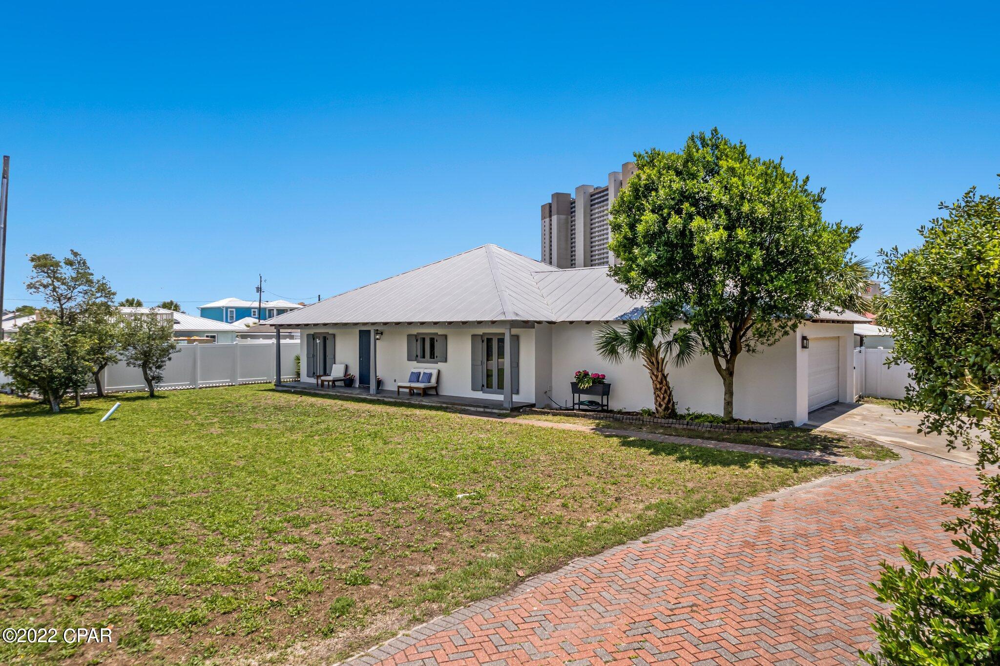 El Centro Beach - Commercial Sale