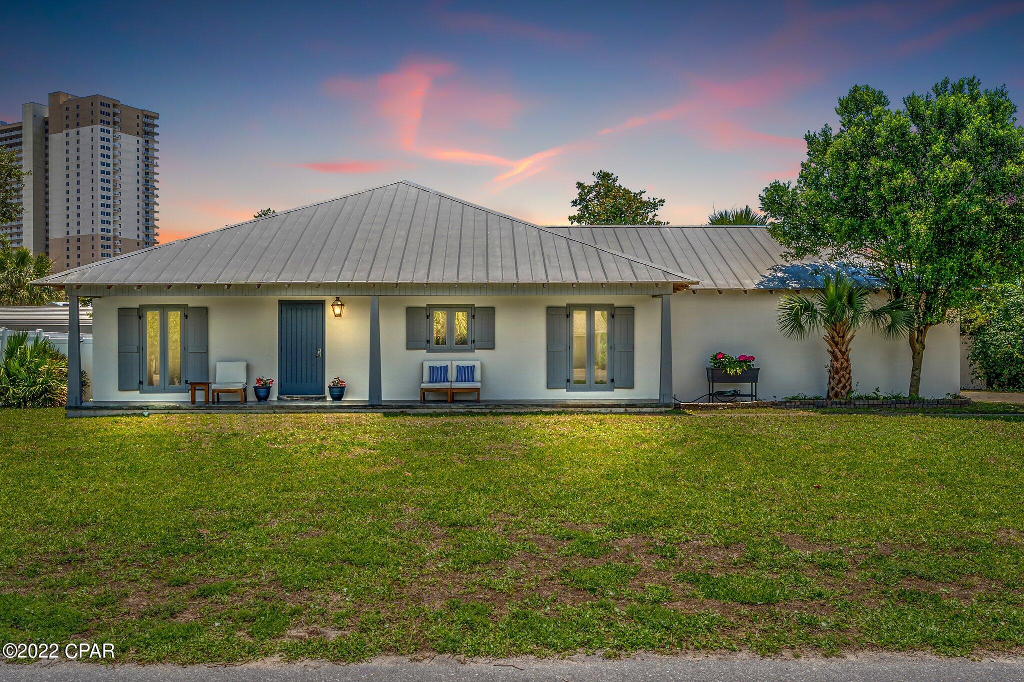 El Centro Beach - Commercial Sale