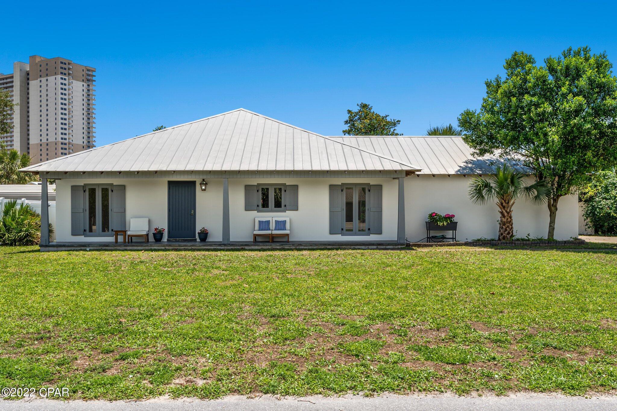 El Centro Beach - Commercial Sale