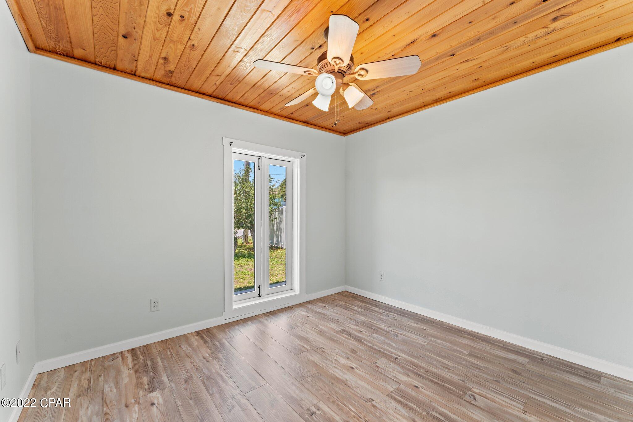 El Centro Beach - Commercial Sale