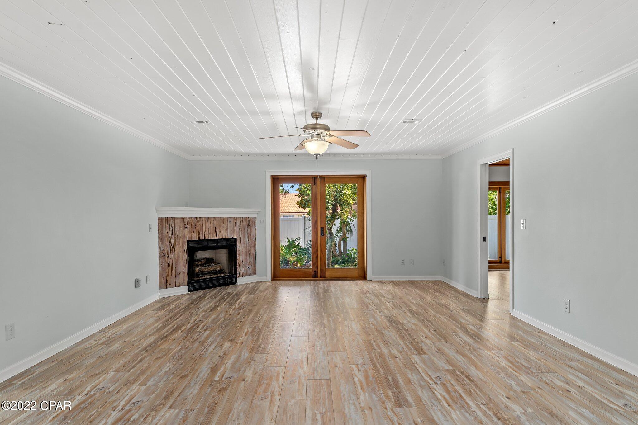 El Centro Beach - Commercial Sale