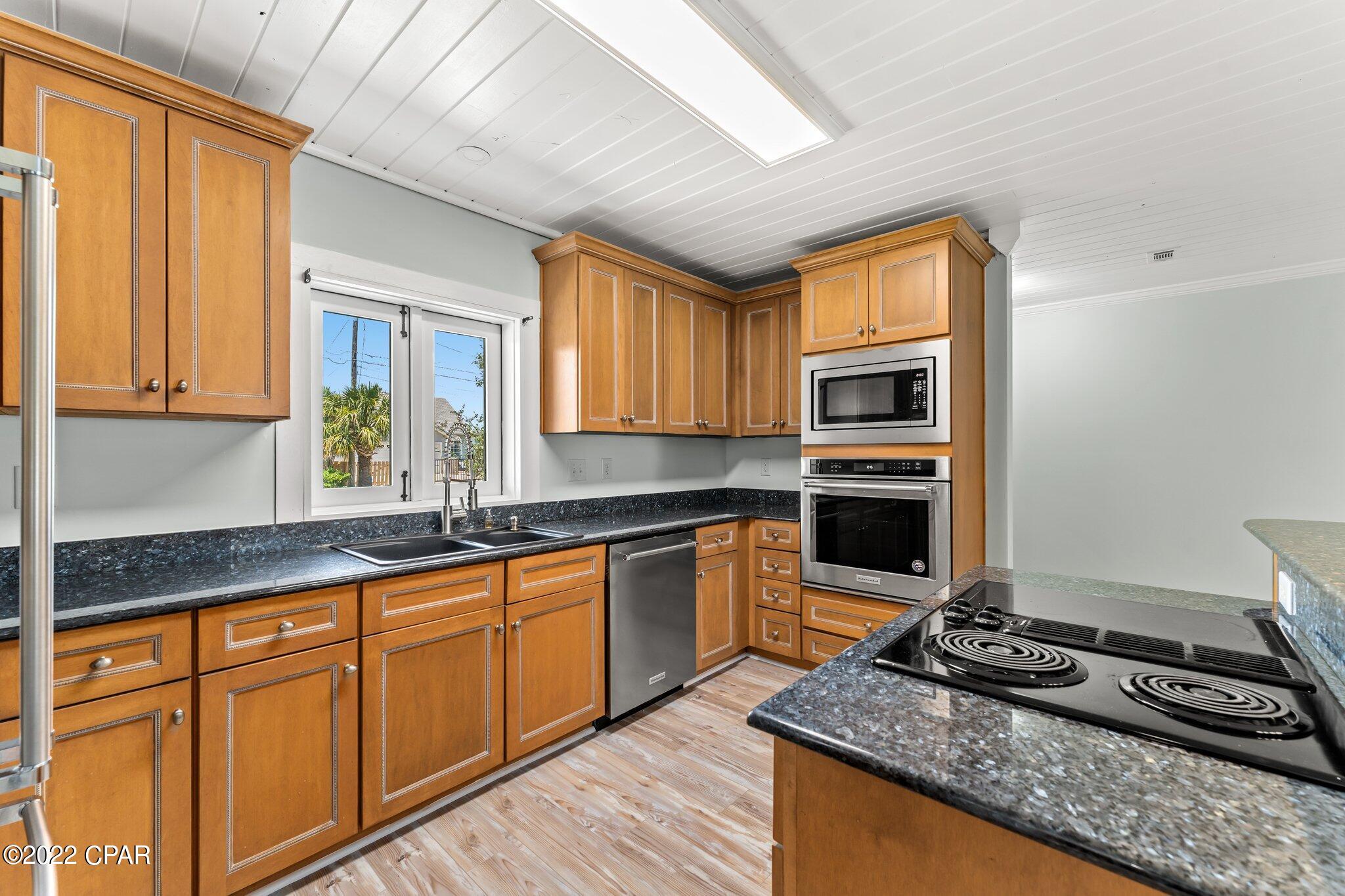 El Centro Beach - Commercial Sale